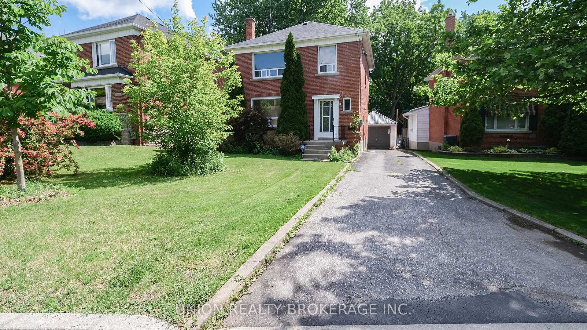 Front of 87 Midland Avenue