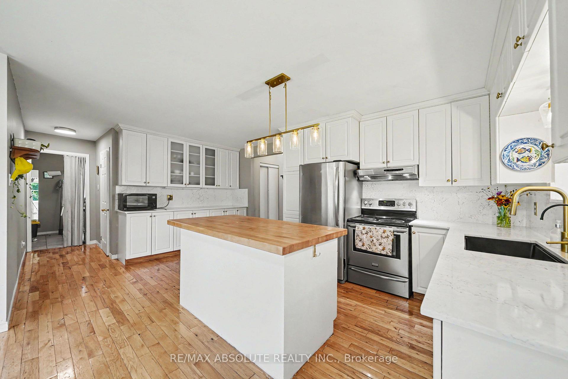 Photo 10 of 8306 Bank Street, Ottawa, Osgoode Twp South of Reg Rd 6 — HOMEH