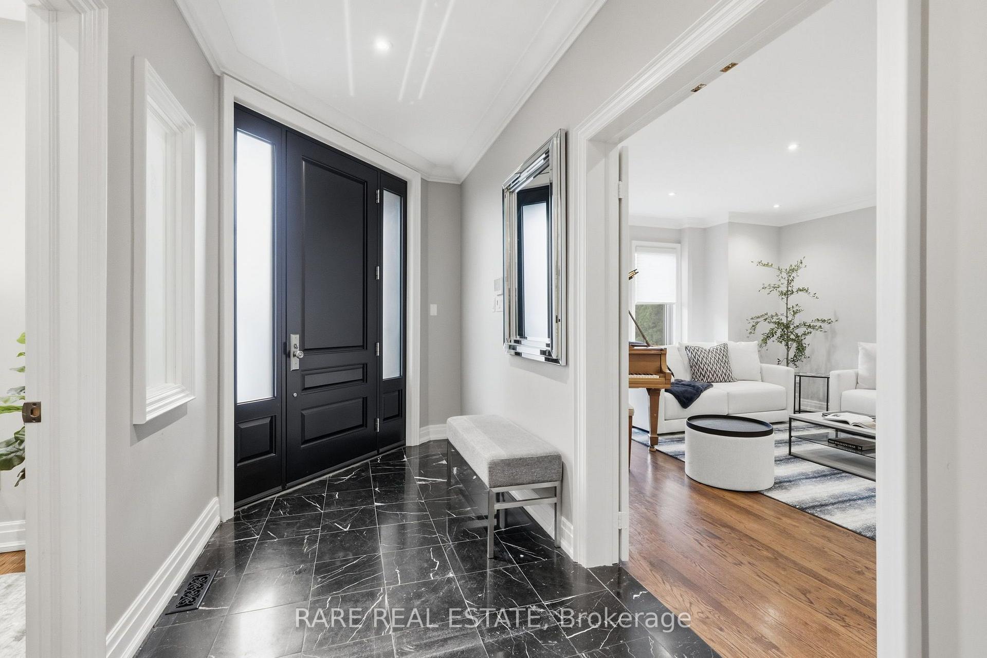 Photo 4 of 580 Brookdale Avenue, Toronto, Bedford Park-Nortown — HOMEH