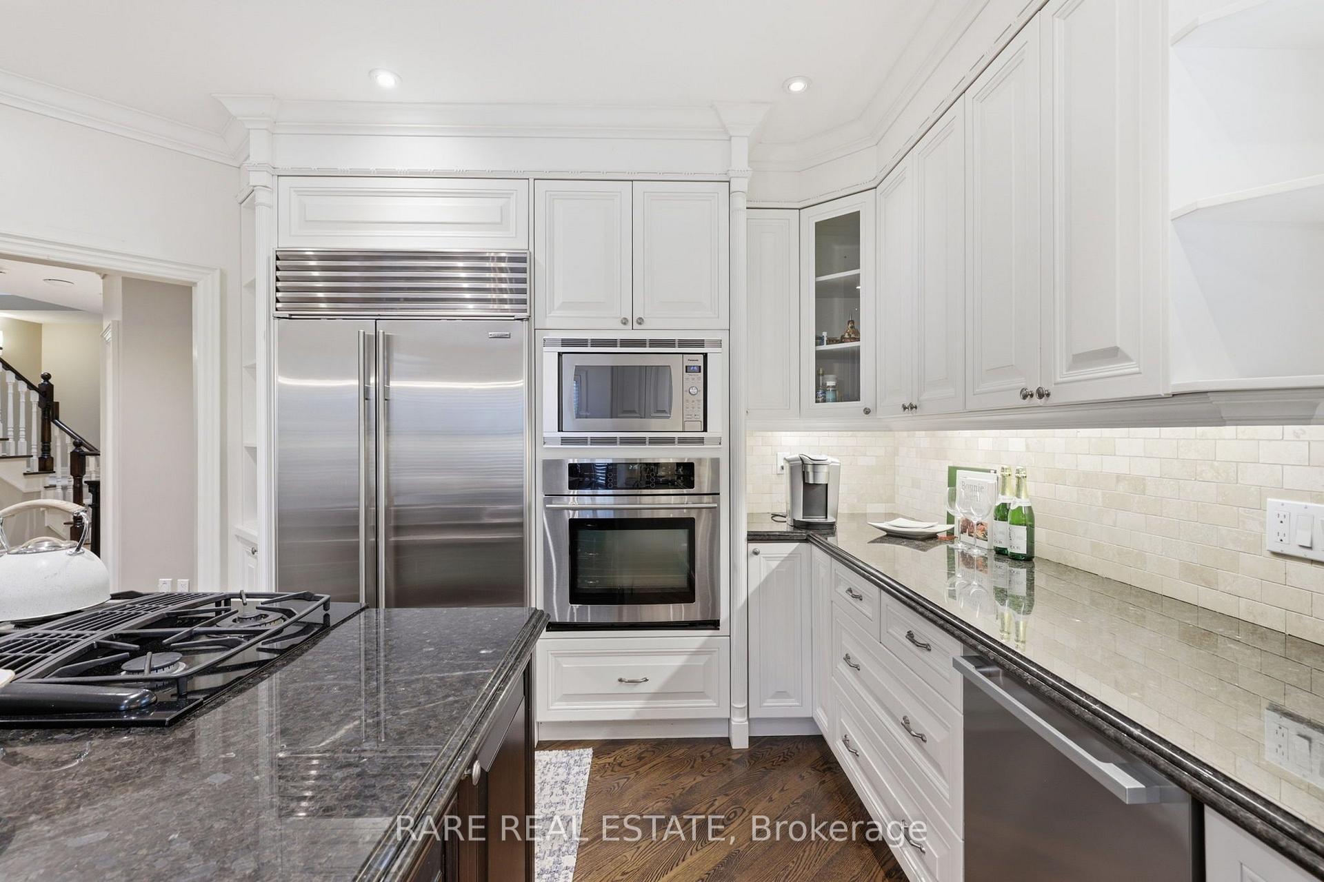 Photo 13 of 580 Brookdale Avenue, Toronto, Bedford Park-Nortown — HOMEH