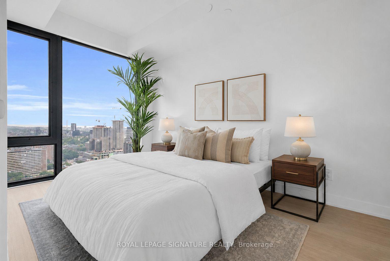 Photo 4 of Unit 3006, 47 Mutual Street, Toronto, Church-Yonge Corridor — HOMEH
