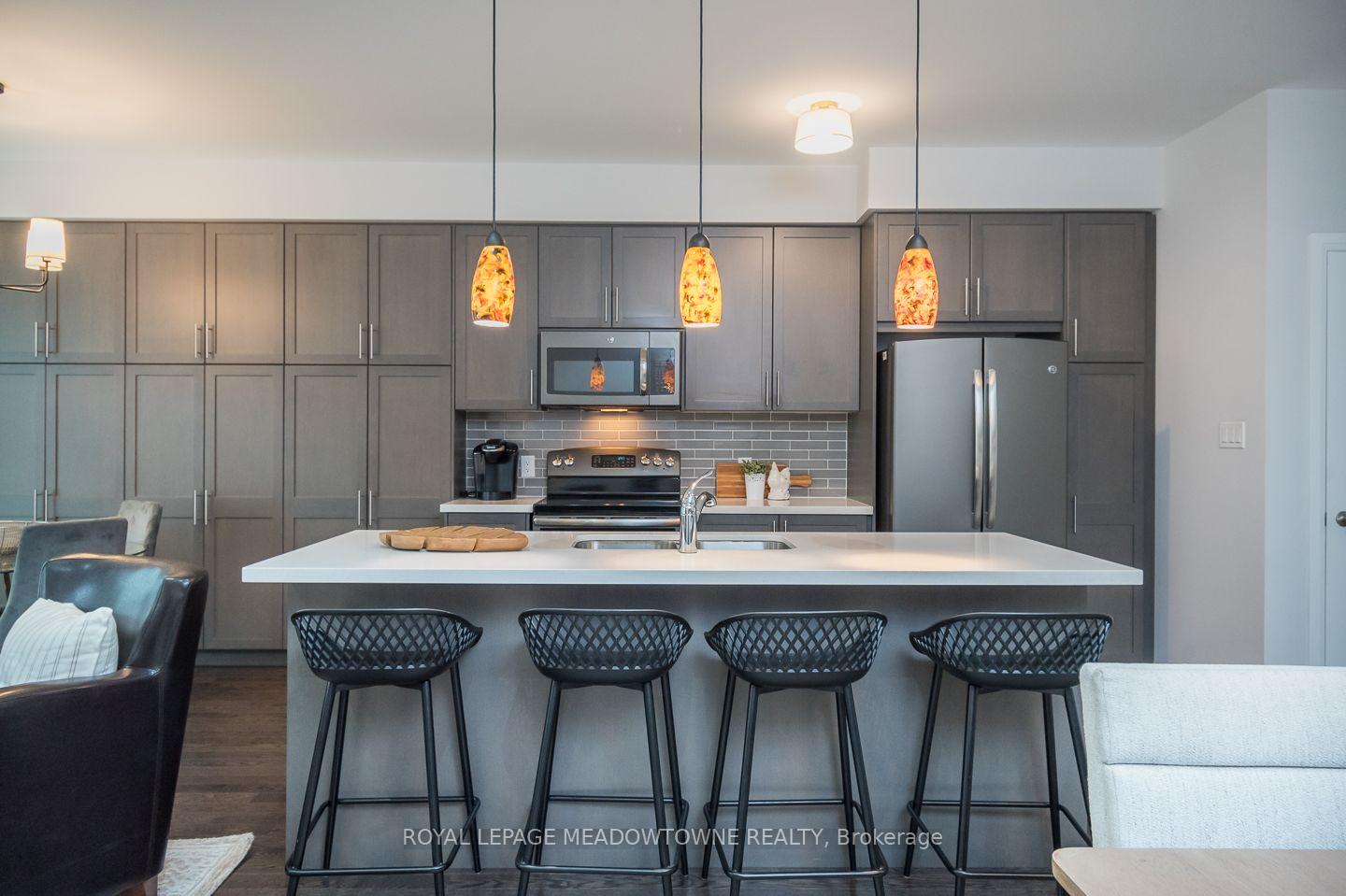 Photo 9 of 792 Banks Crescent, Milton, Willmott — HOMEH