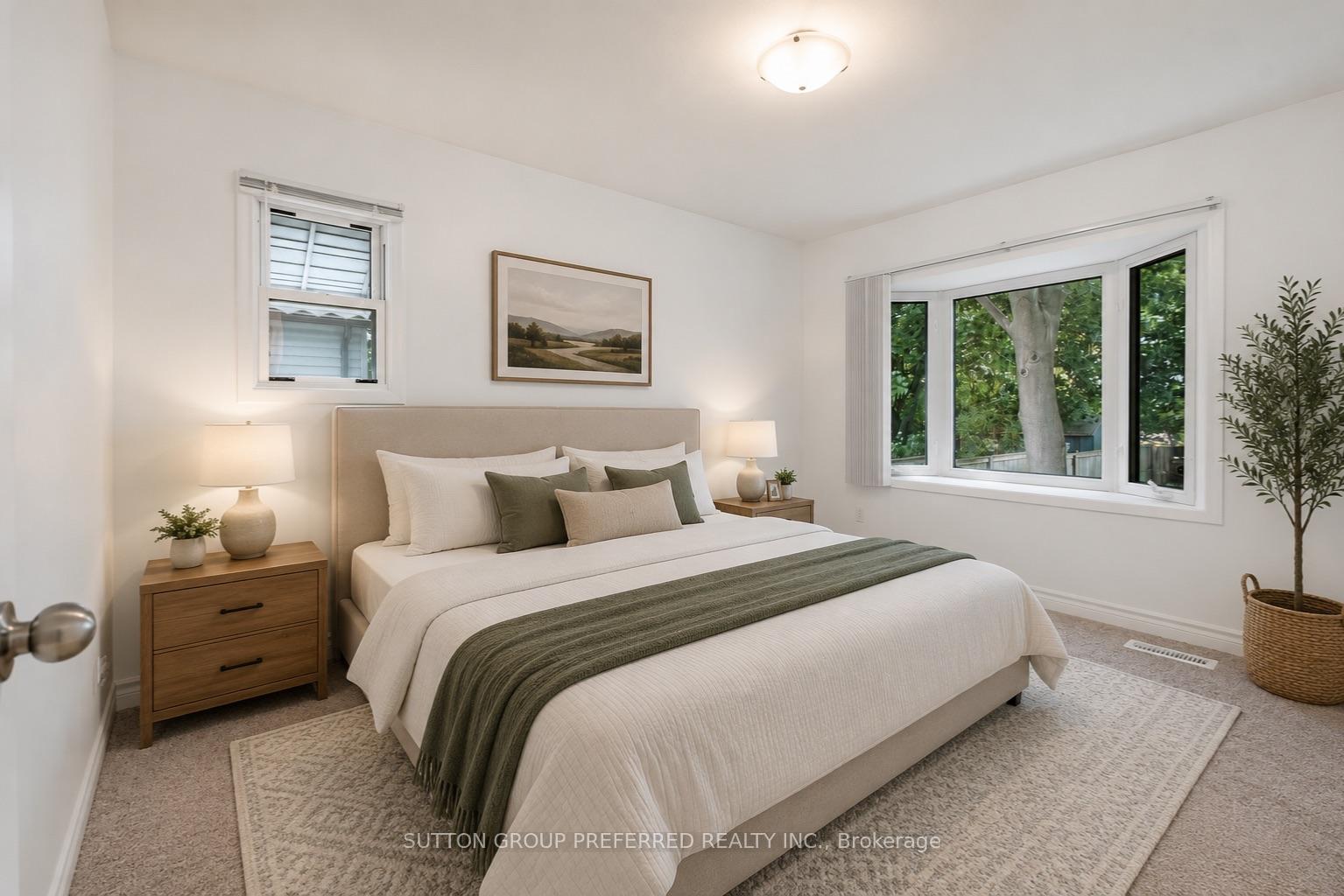 Photo 13 of 385 Avondale Road, London, East H — HOMEH