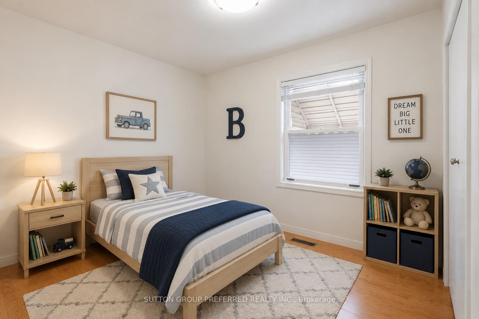 Photo 14 of 385 Avondale Road, London, East H — HOMEH