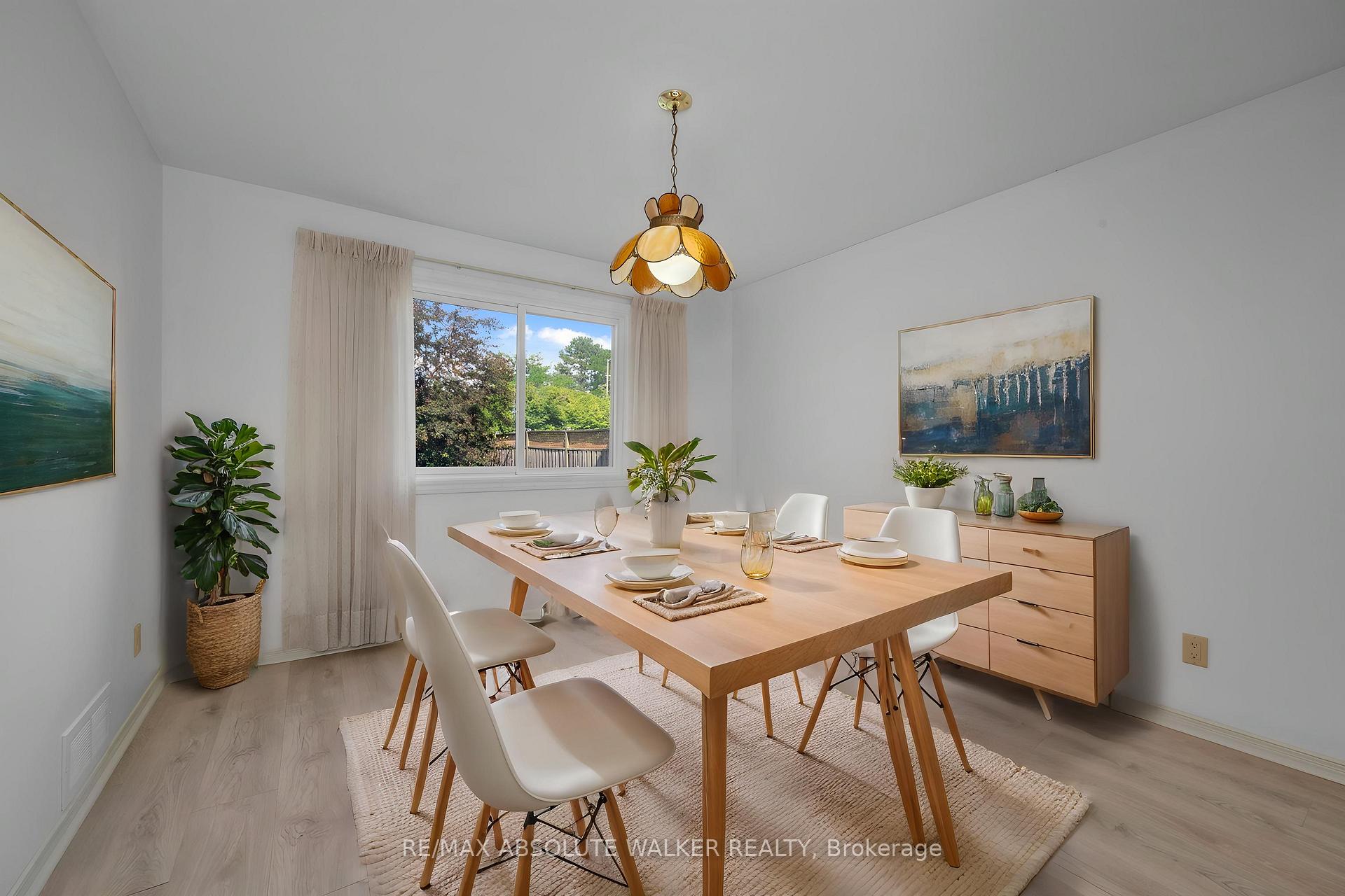 Photo 10 of 1889 Rosewind Court, Ottawa, Chapel Hill — HOMEH