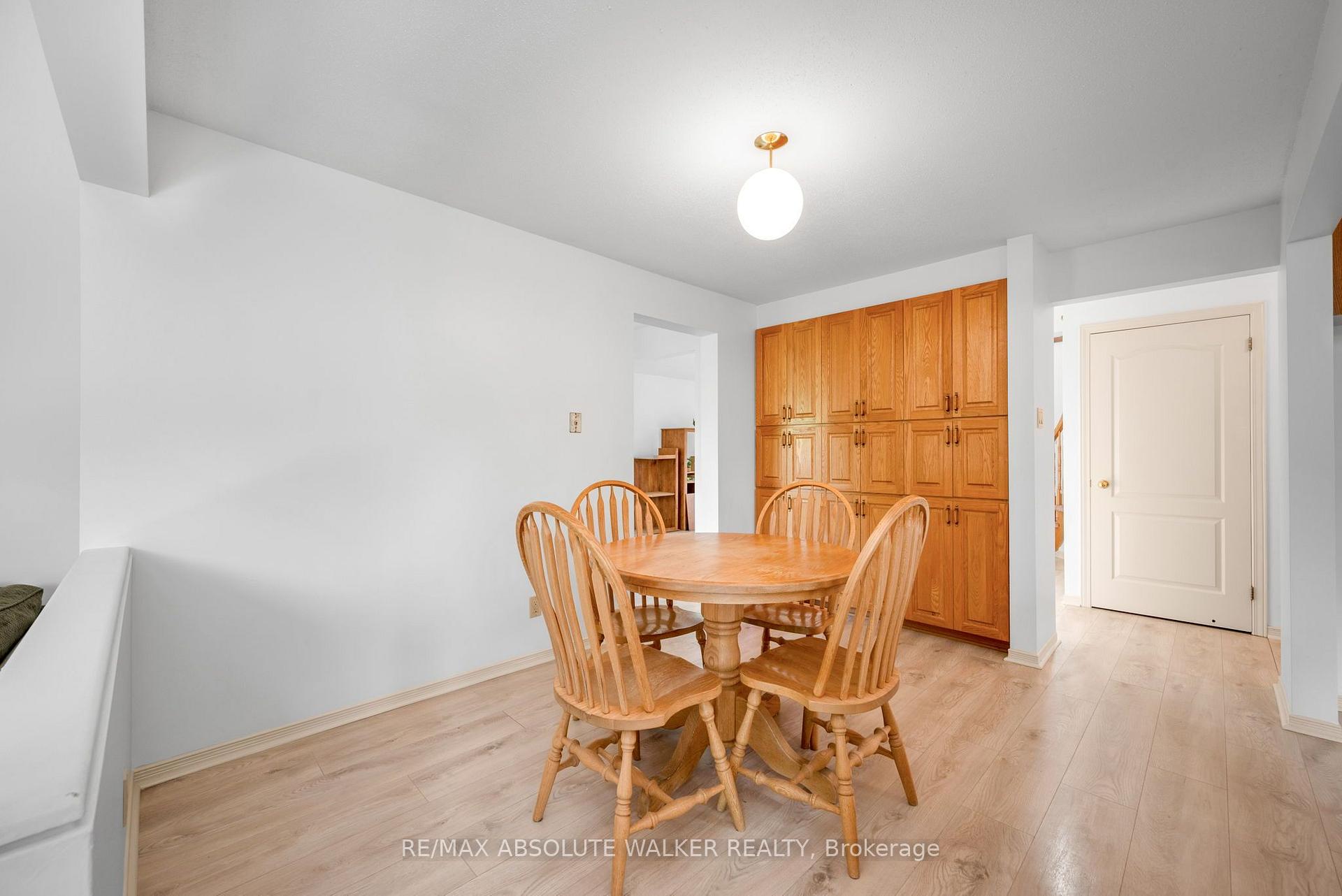 Photo 18 of 1889 Rosewind Court, Ottawa, Chapel Hill — HOMEH