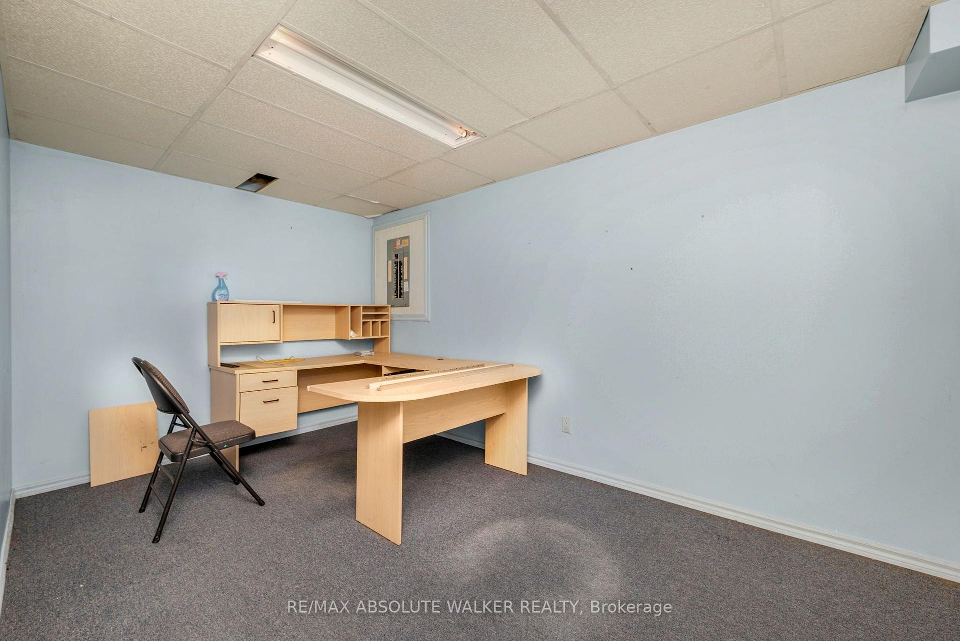 Photo 38 of 1889 Rosewind Court, Ottawa, Chapel Hill — HOMEH