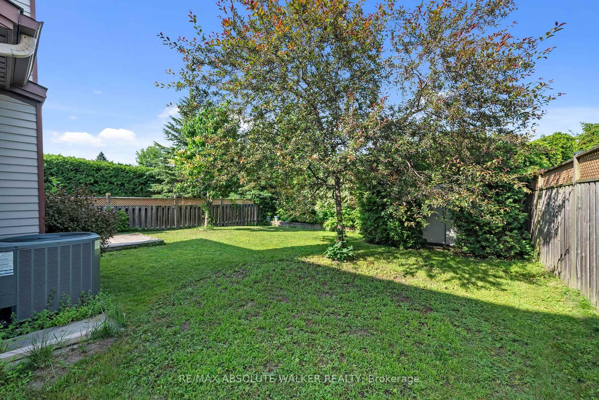 Photo 40 of 1889 Rosewind Court, Ottawa, Chapel Hill — HOMEH