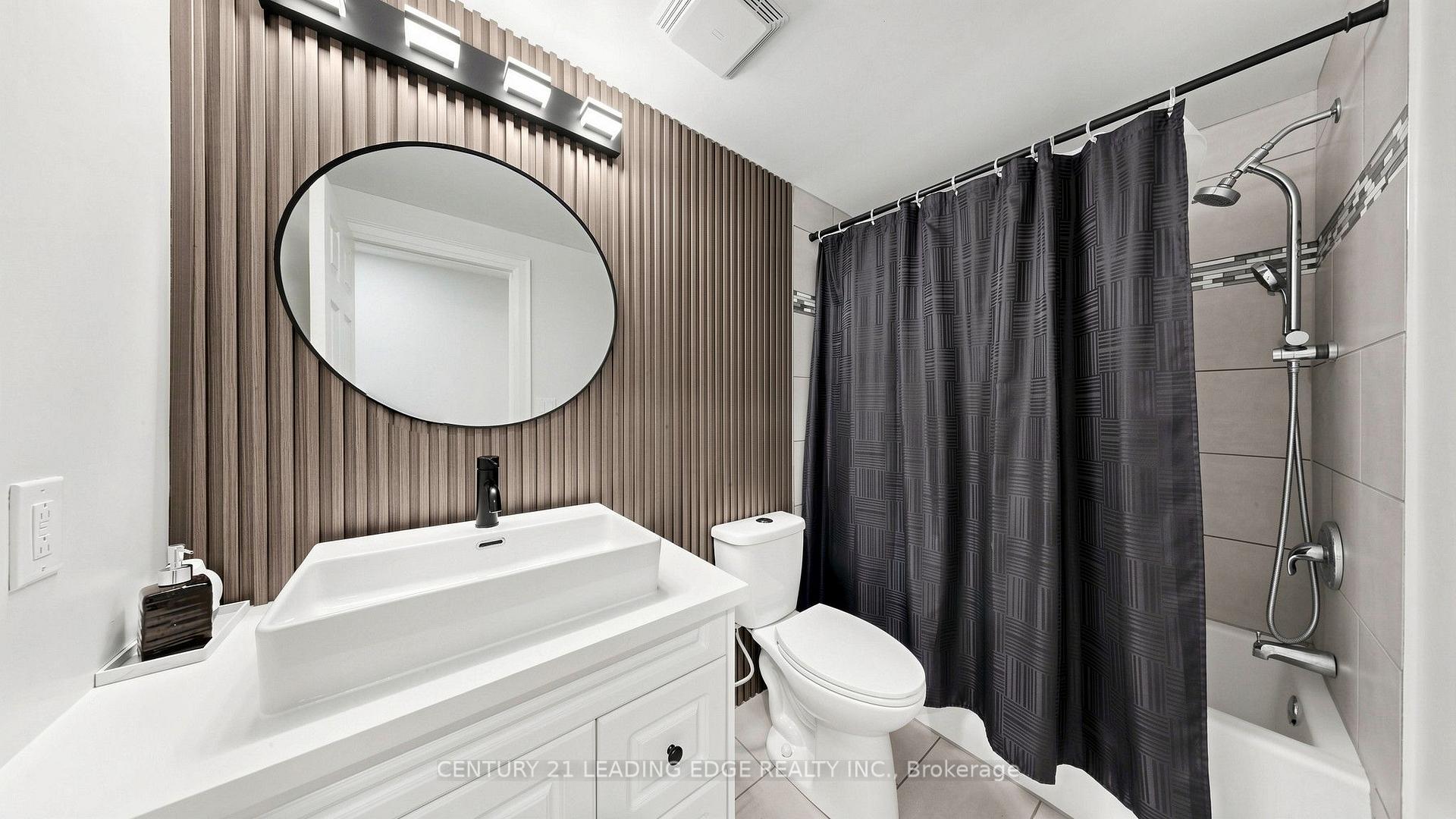 Photo 36 of 11 Lougheed Road, Barrie, Holly — HOMEH