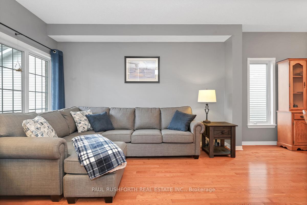 Photo 7 of 356 Centenaire Street, Russell, Embrun — HOMEH