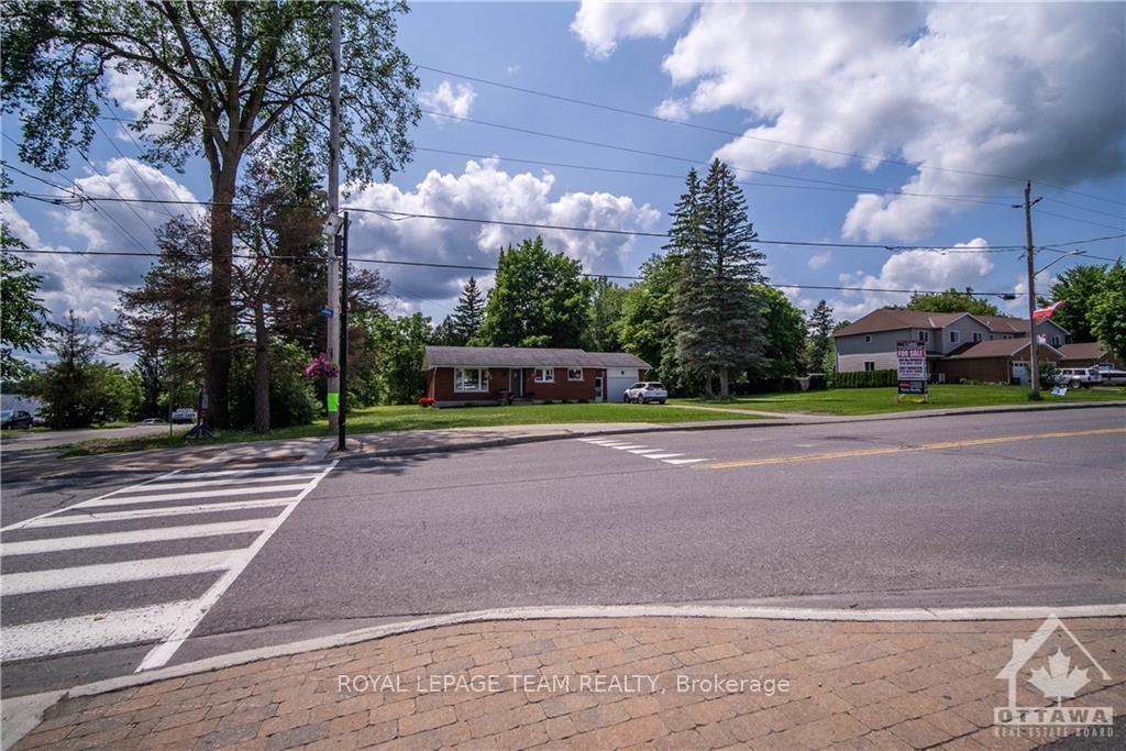 Photo 15 of 3785 Carp Road, Ottawa, Carp — HOMEH