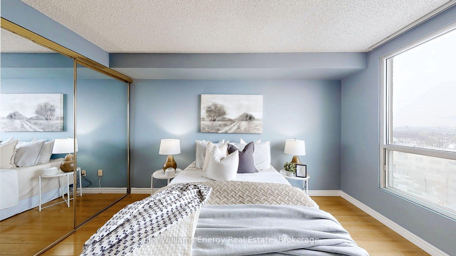 Photo 8 of Unit 1512, 7 Concorde Place, North York, Banbury-Don Mills — HOMEH