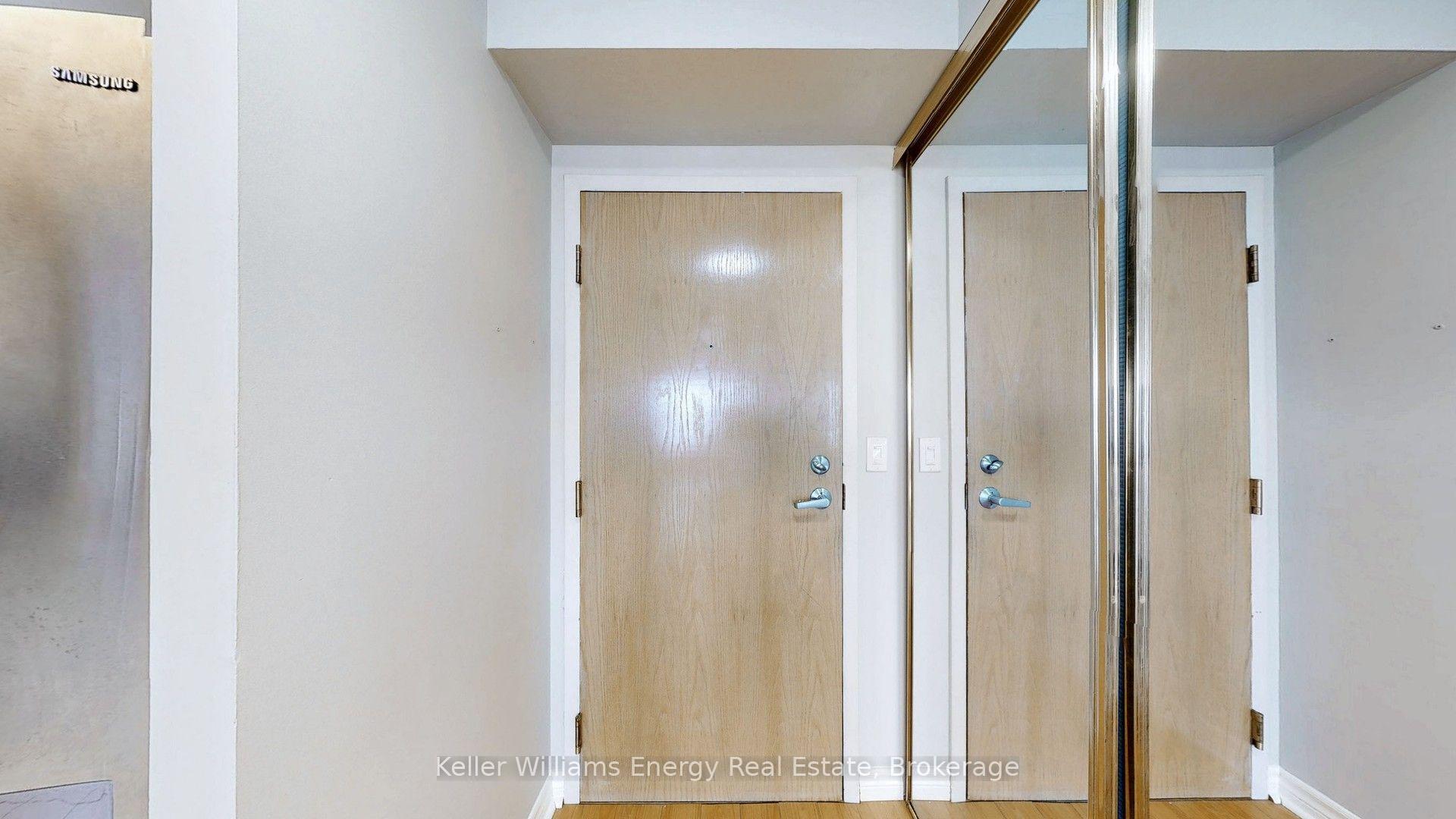 Photo 12 of Unit 1512, 7 Concorde Place, North York, Banbury-Don Mills — HOMEH