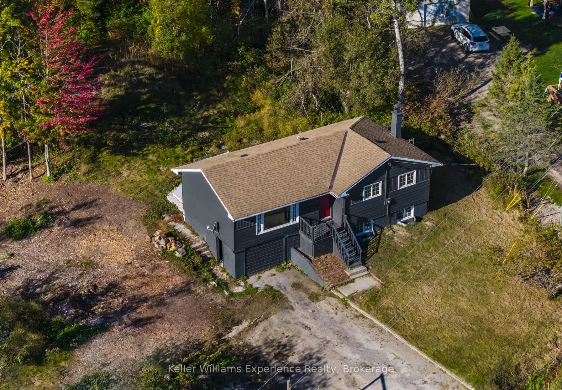 Photo 2 of 556 Champlain Road, Tiny, Rural Tiny — HOMEH