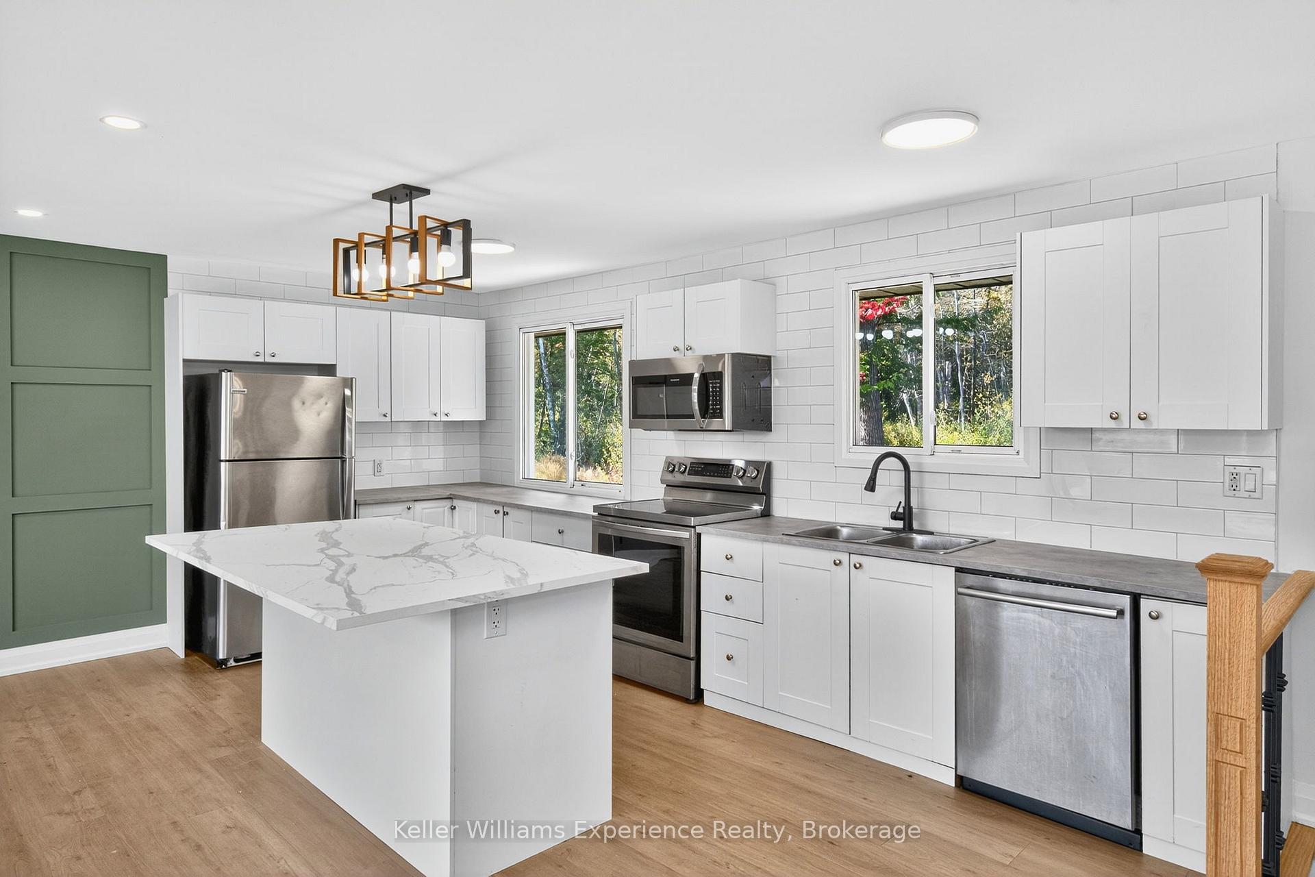 Photo 8 of 556 Champlain Road, Tiny, Rural Tiny — HOMEH