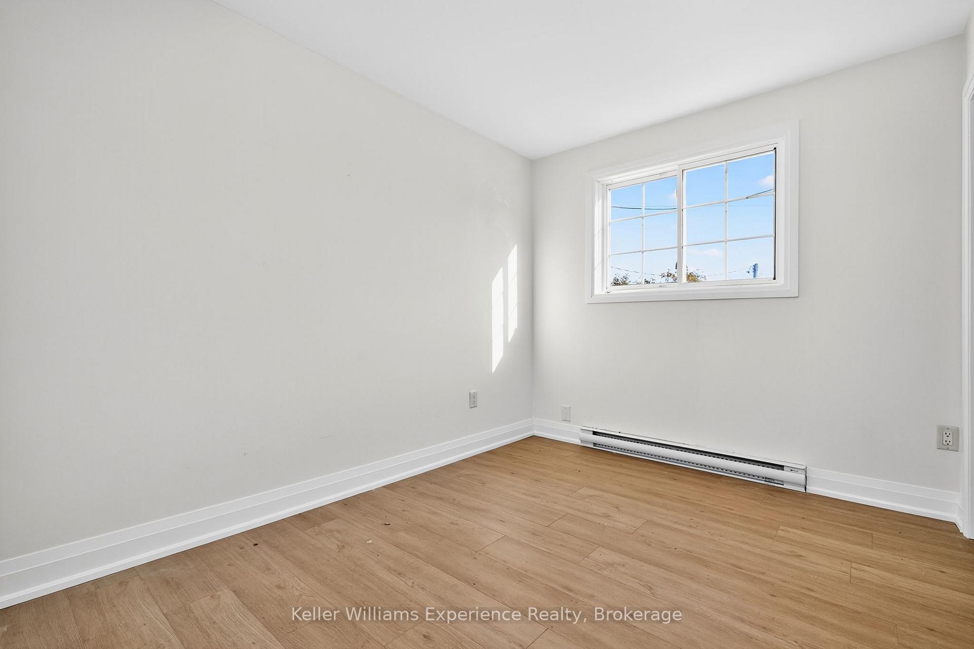 Photo 14 of 556 Champlain Road, Tiny, Rural Tiny — HOMEH