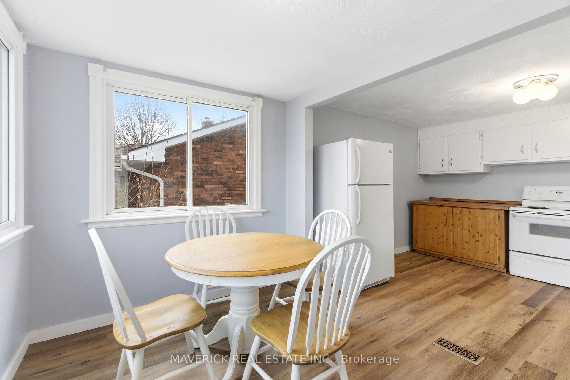 Photo 20 of 181 Picton Street W, Goderich, Goderich (Town) — HOMEH