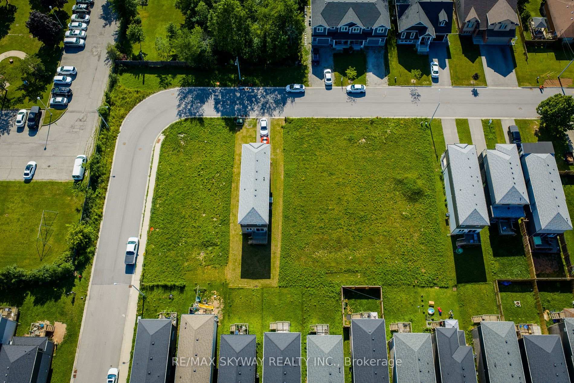 Photo 7 of 209 Iva Street, Welland, Lincoln/Crowland — HOMEH