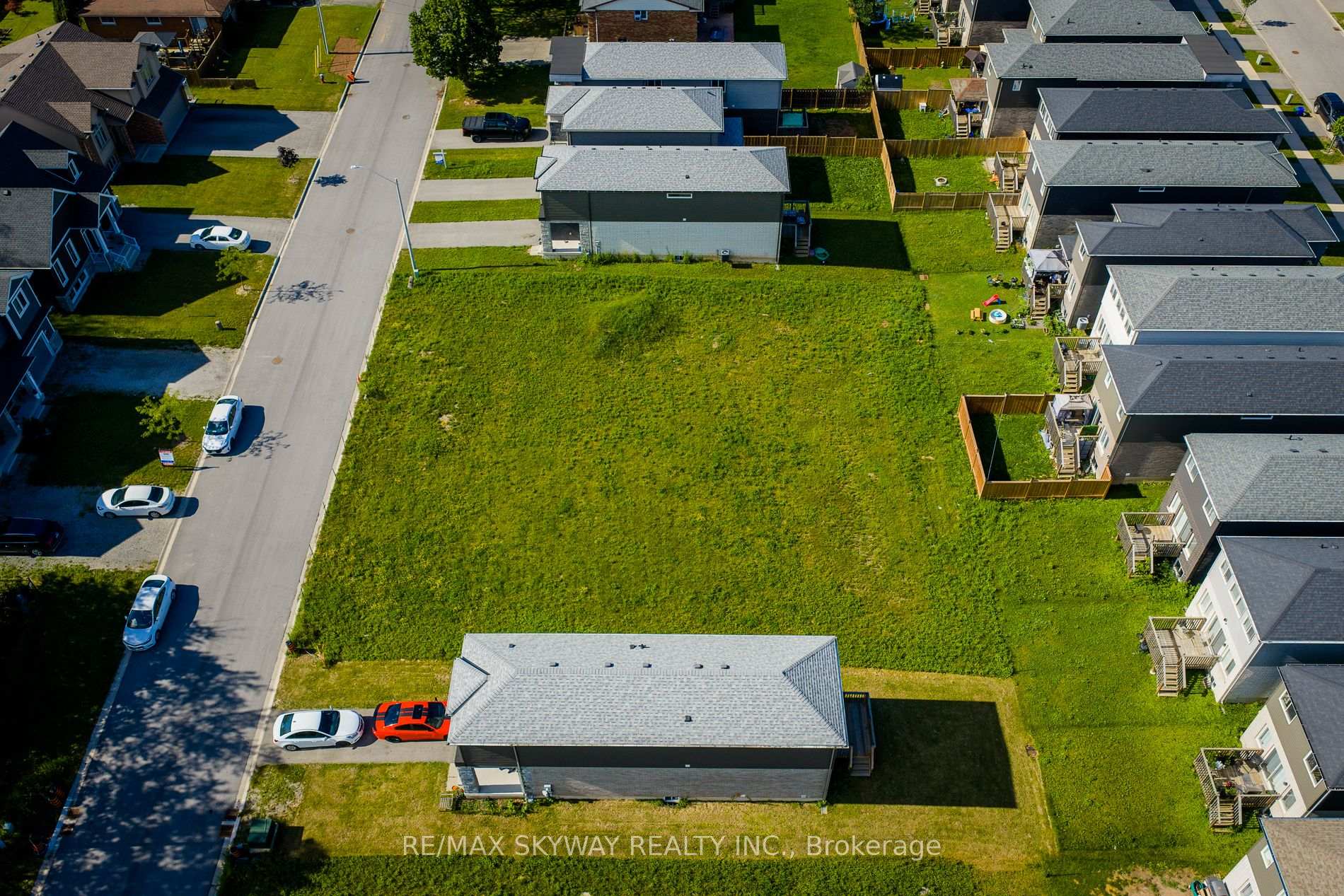Photo 12 of 209 Iva Street, Welland, Lincoln/Crowland — HOMEH