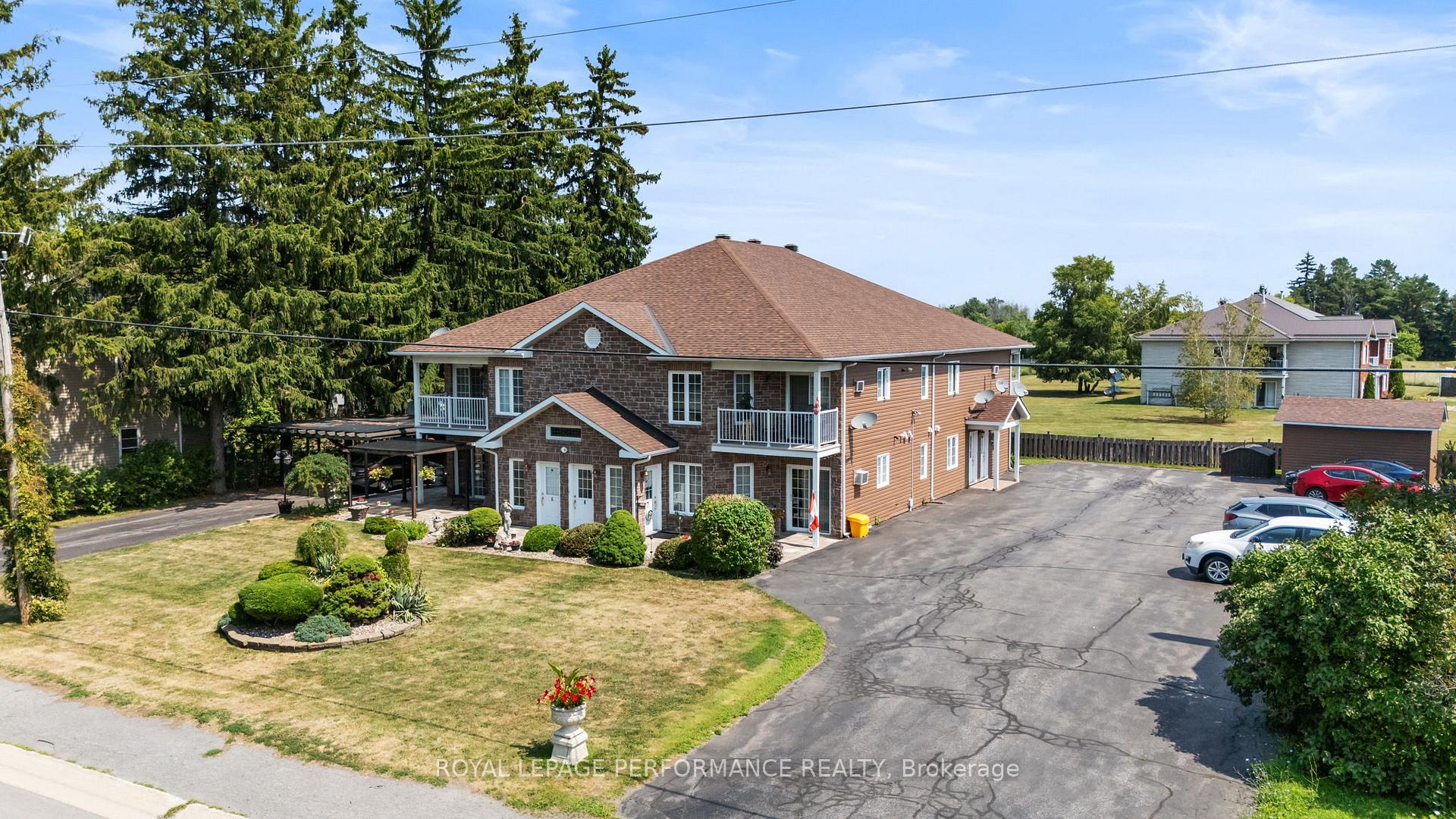 Photo 2 of 28 Queen Street, North Stormont, North Stormont (Finch) Twp — HOMEH