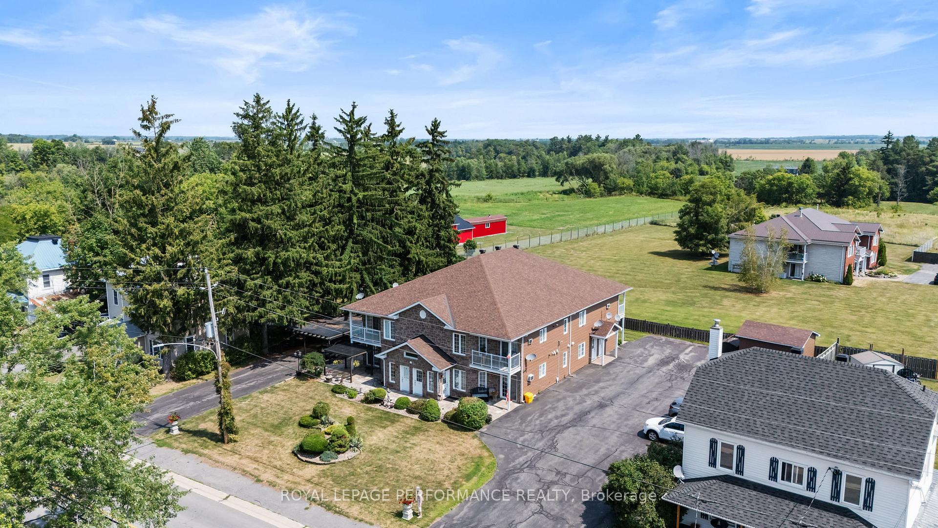 Photo 4 of 28 Queen Street, North Stormont, North Stormont (Finch) Twp — HOMEH