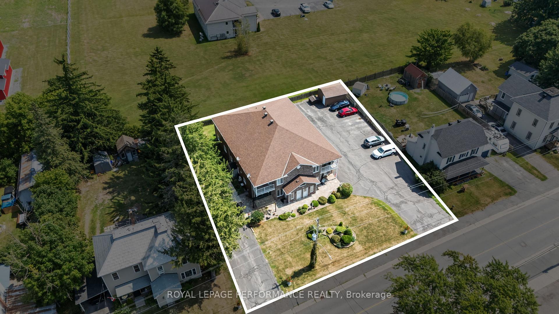Photo 9 of 28 Queen Street, North Stormont, North Stormont (Finch) Twp — HOMEH