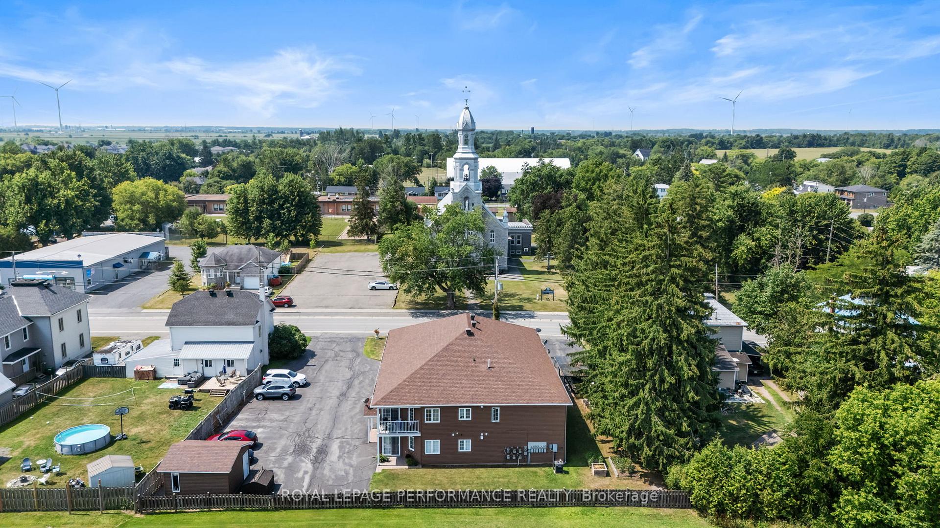 Photo 10 of 28 Queen Street, North Stormont, North Stormont (Finch) Twp — HOMEH