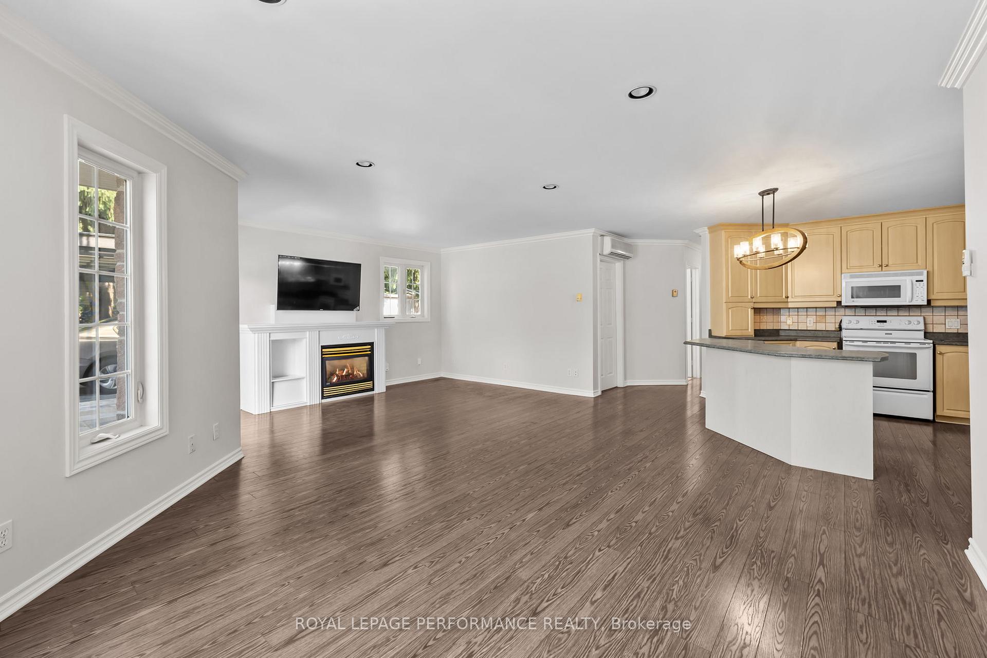 Photo 18 of 28 Queen Street, North Stormont, North Stormont (Finch) Twp — HOMEH