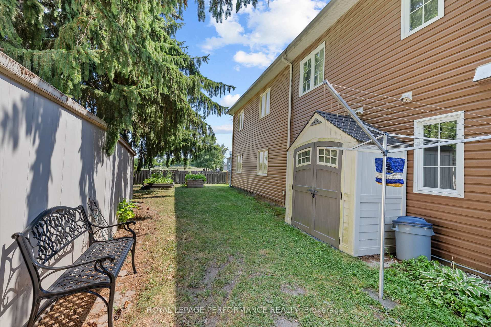 Photo 37 of 28 Queen Street, North Stormont, North Stormont (Finch) Twp — HOMEH
