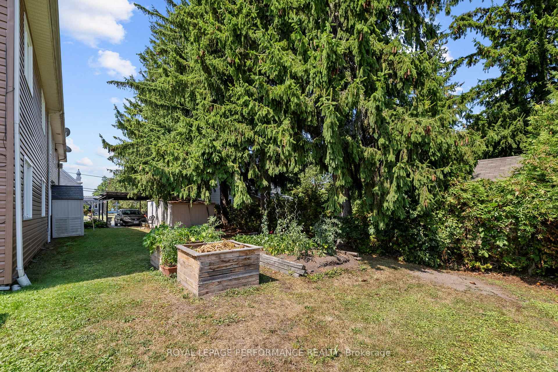 Photo 39 of 28 Queen Street, North Stormont, North Stormont (Finch) Twp — HOMEH