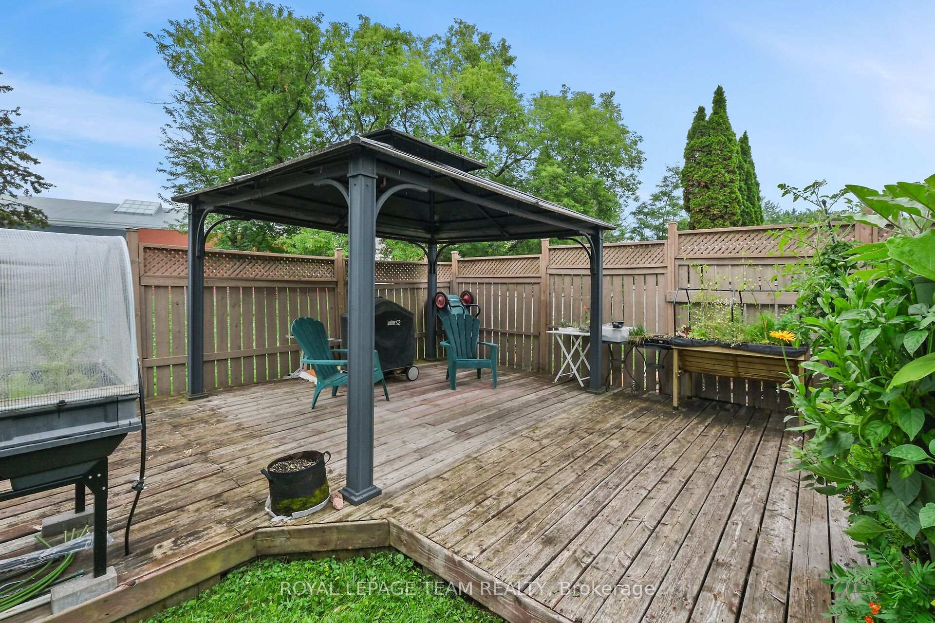 Photo 45 of 70 College Circle, Ottawa, Castle Heights — HOMEH