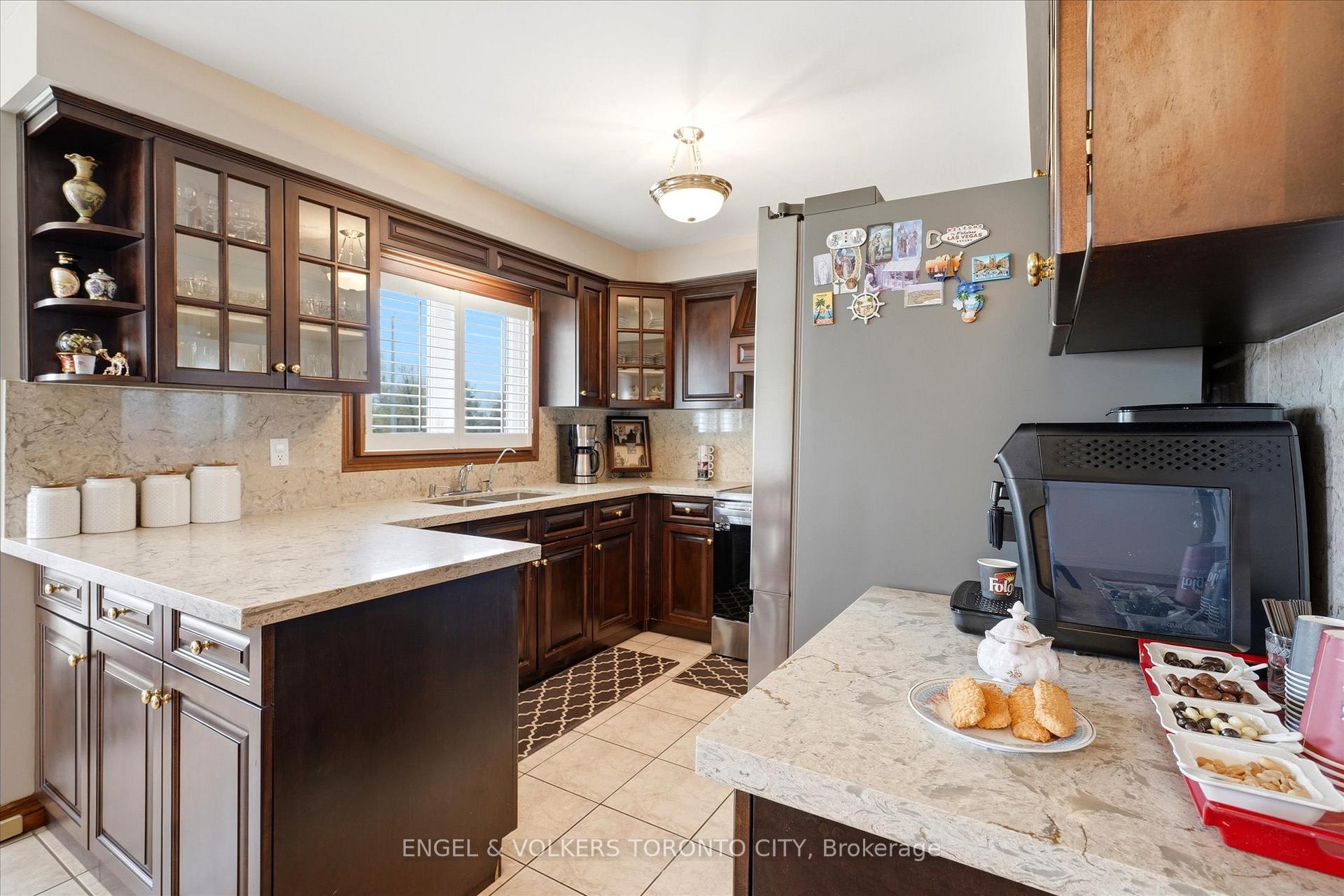Photo 19 of 90 Gardner Place, Vaughan, Maple — HOMEH