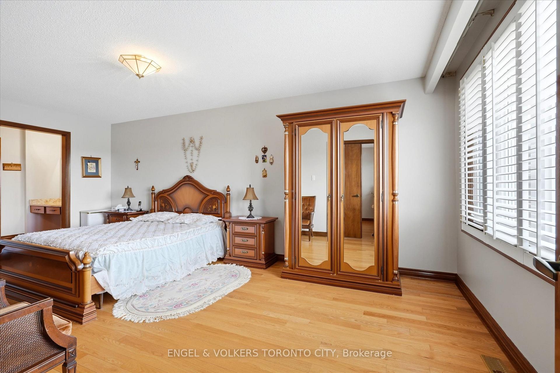 Photo 28 of 90 Gardner Place, Vaughan, Maple — HOMEH