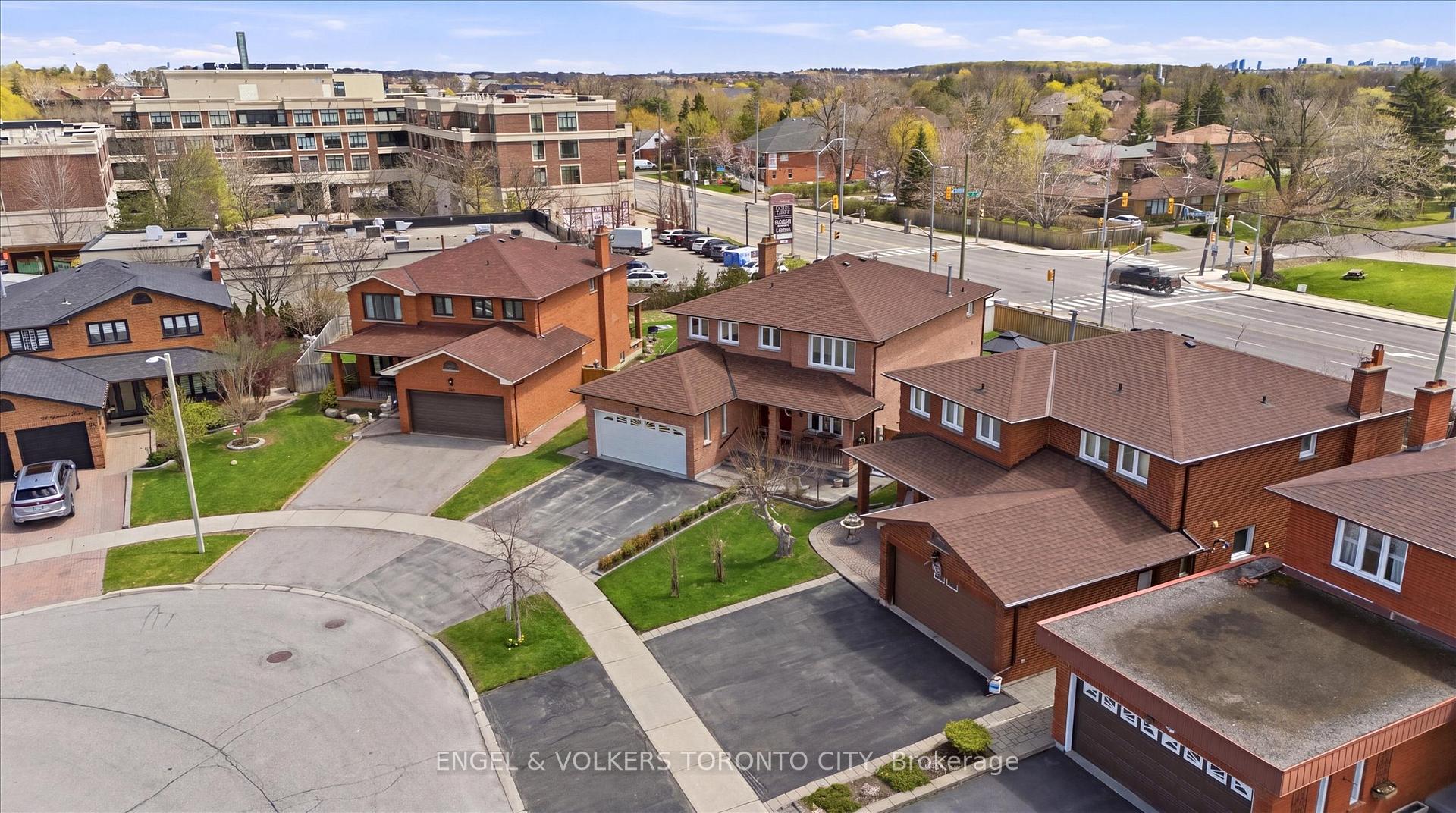 Photo 48 of 90 Gardner Place, Vaughan, Maple — HOMEH