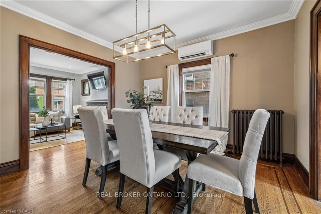 Photo 11 of 25 Ottawa Street S, Hamilton, Delta — HOMEH