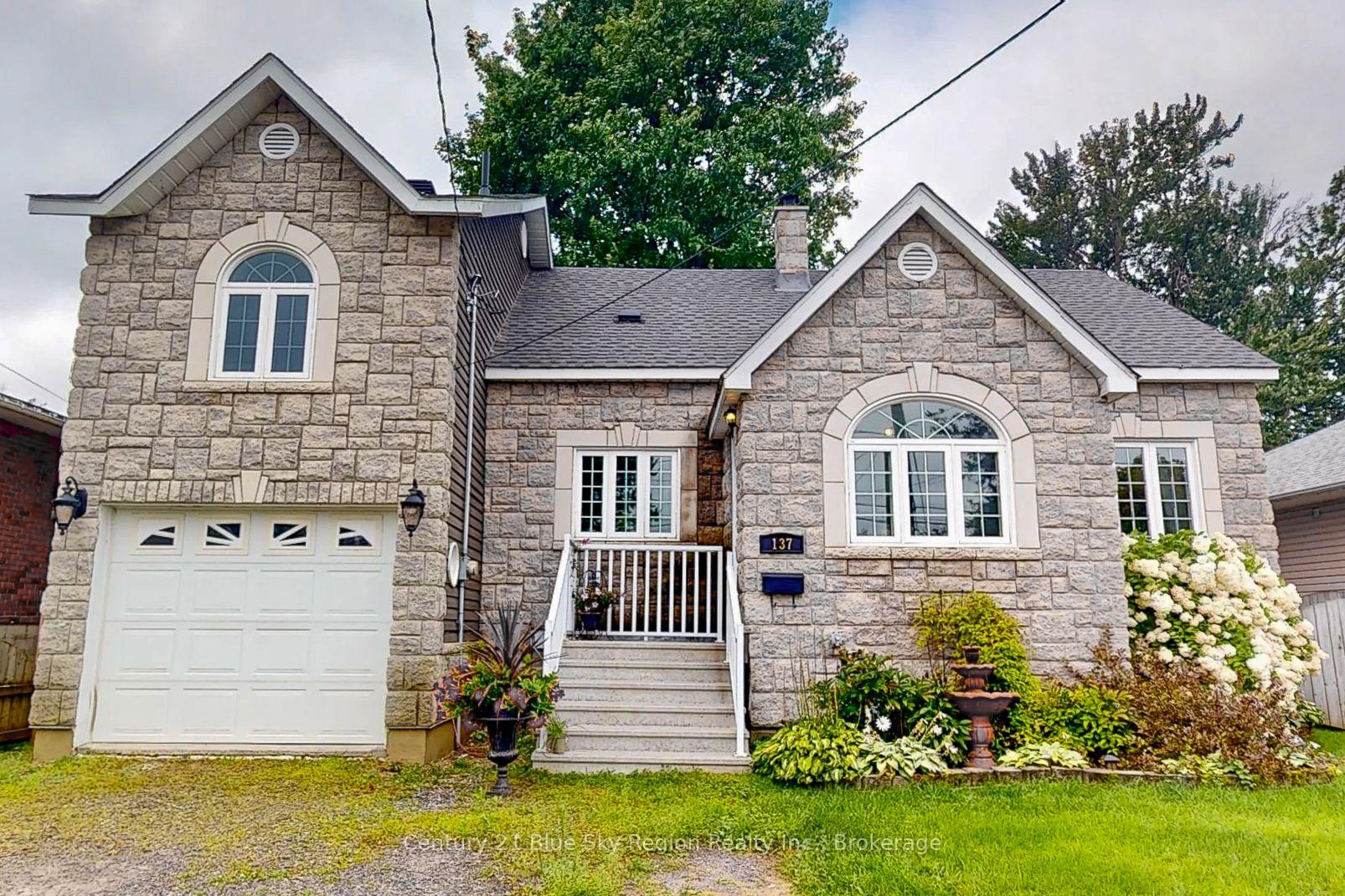 Photo 1 of 137 Whitney Avenue, North Bay, Ferris — HOMEH