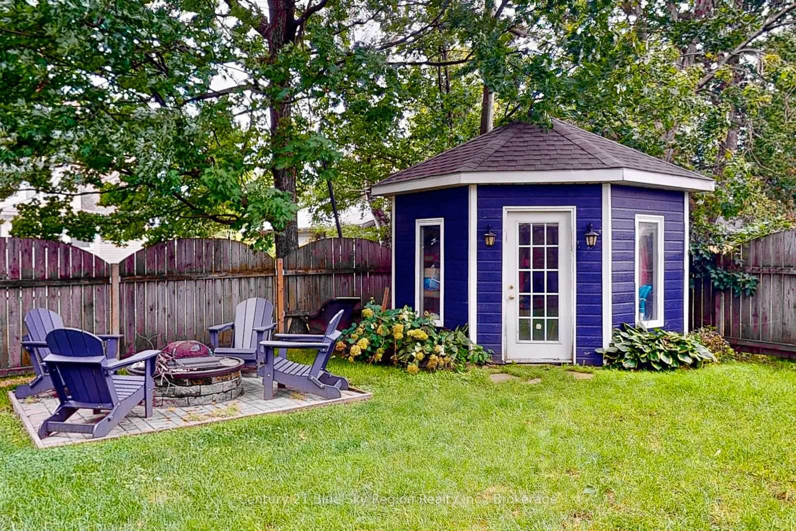 Photo 41 of 137 Whitney Avenue, North Bay, Ferris — HOMEH