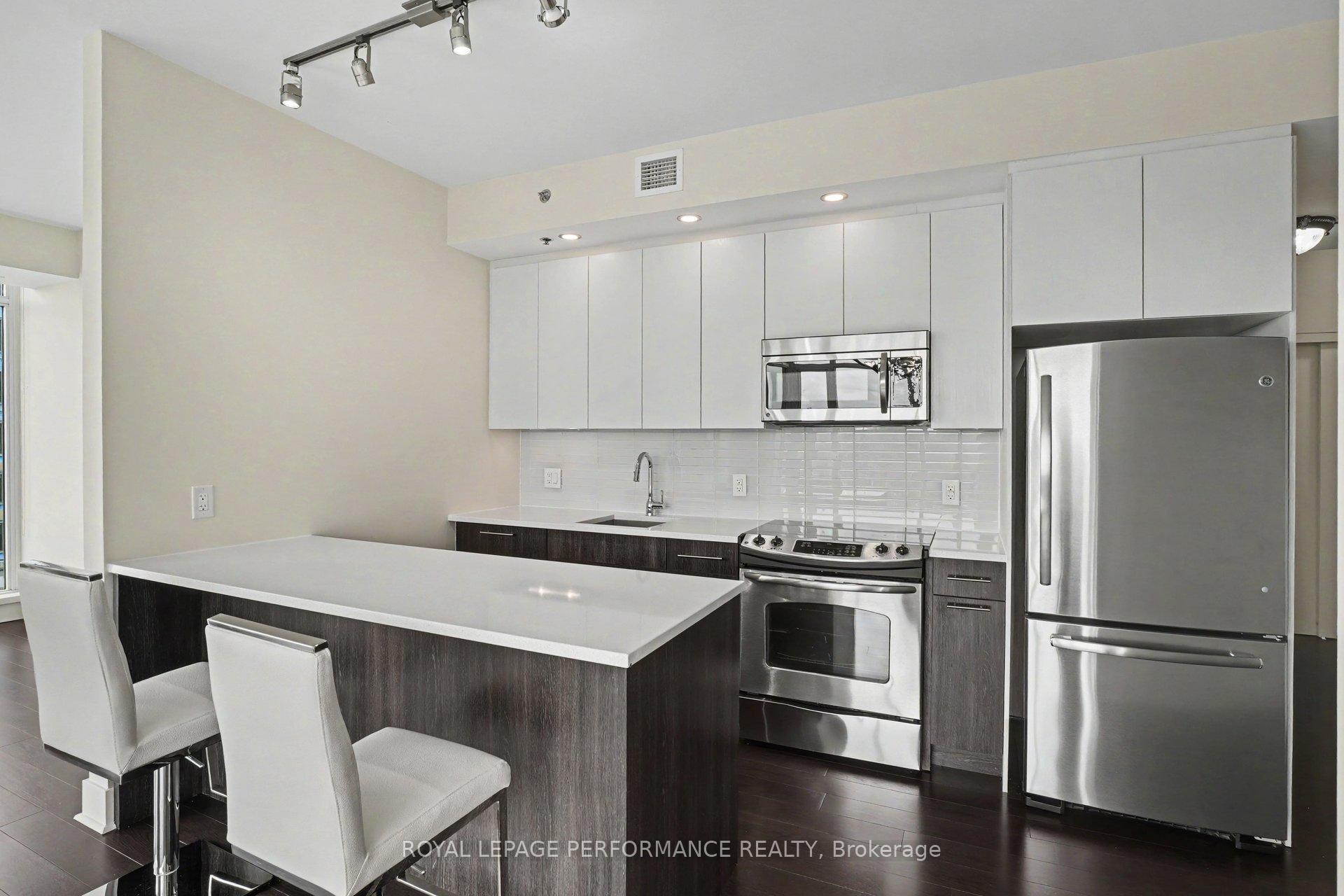 Photo 2 of Unit 412, 88 Richmond Road, Ottawa, Westboro/Hampton Park — HOMEH