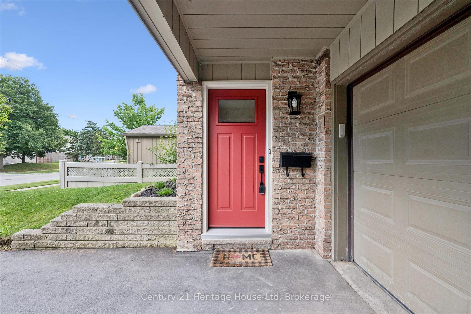 Photo 5 of 173 Janefield Avenue, Guelph, Dovercliffe Park/Old University — HOMEH