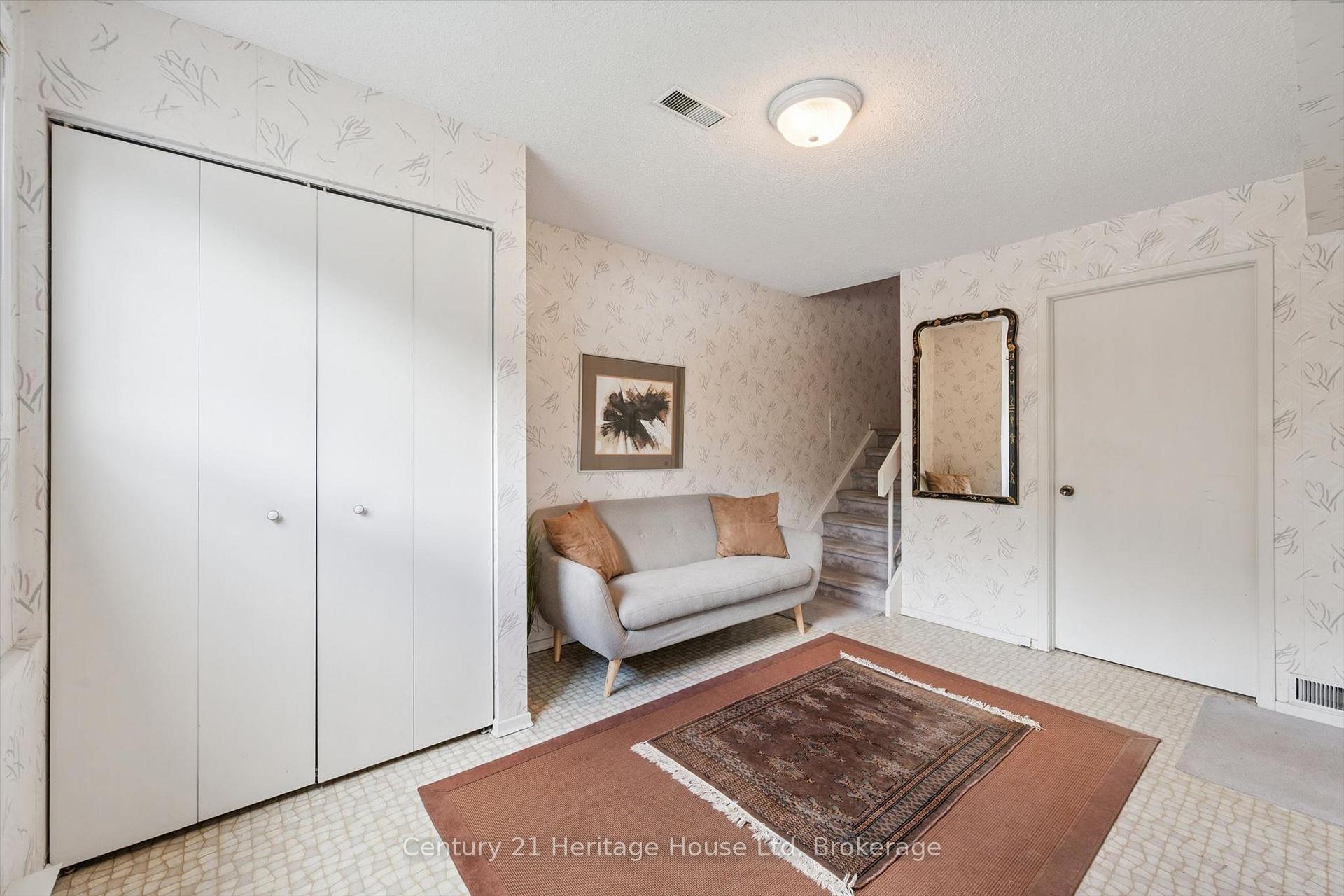 Photo 9 of 173 Janefield Avenue, Guelph, Dovercliffe Park/Old University — HOMEH