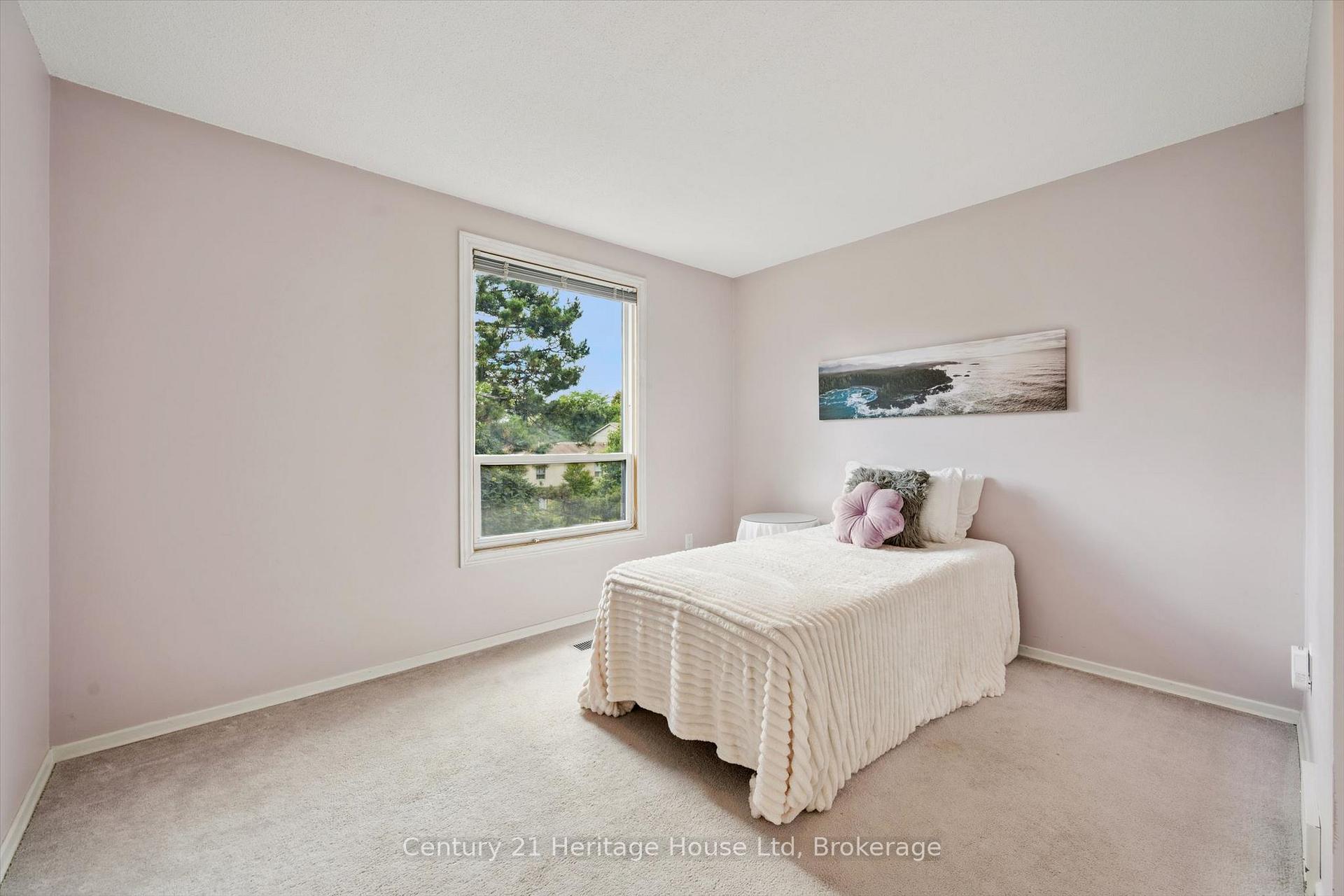 Photo 26 of 173 Janefield Avenue, Guelph, Dovercliffe Park/Old University — HOMEH