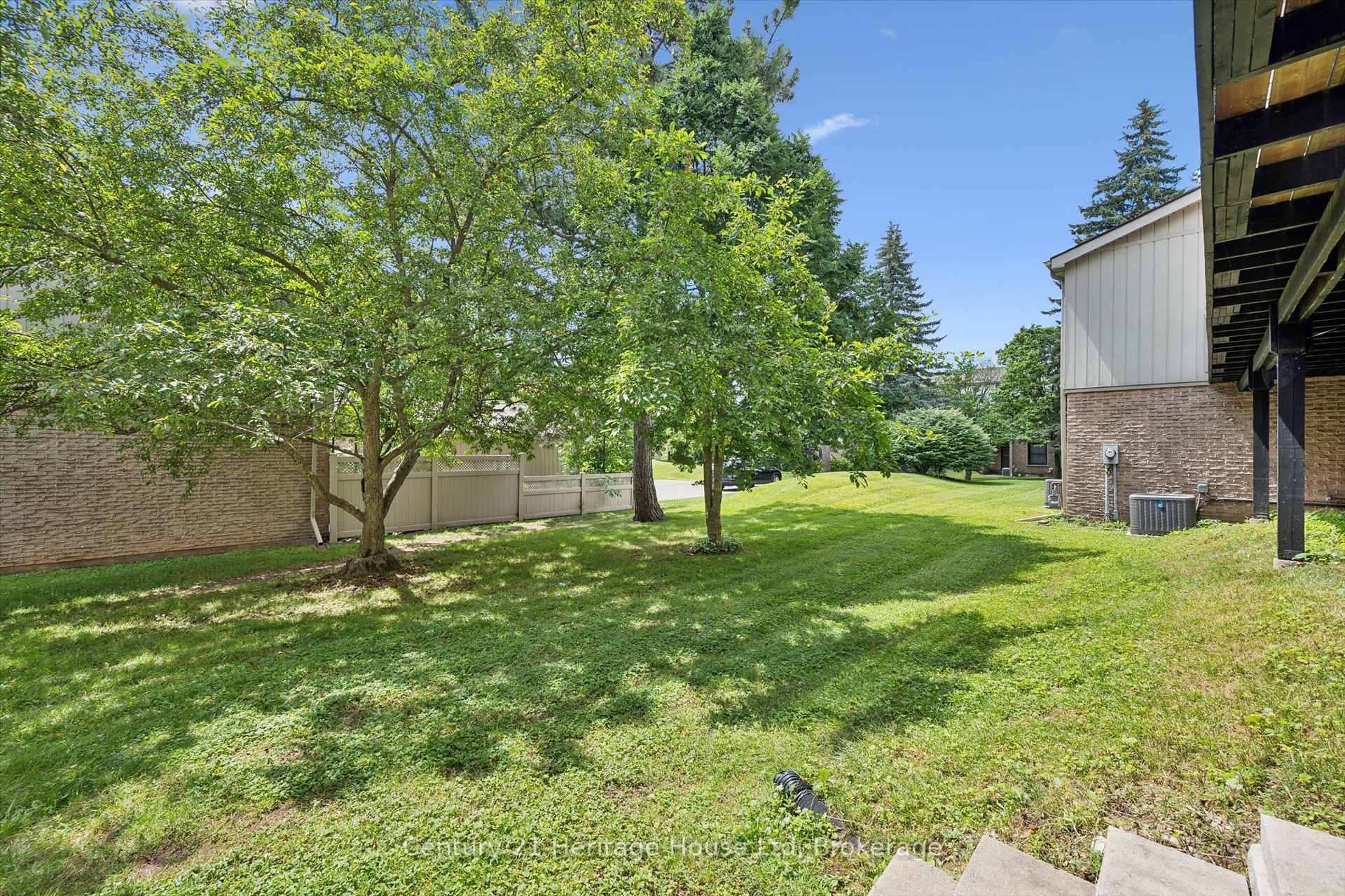 Photo 40 of 173 Janefield Avenue, Guelph, Dovercliffe Park/Old University — HOMEH