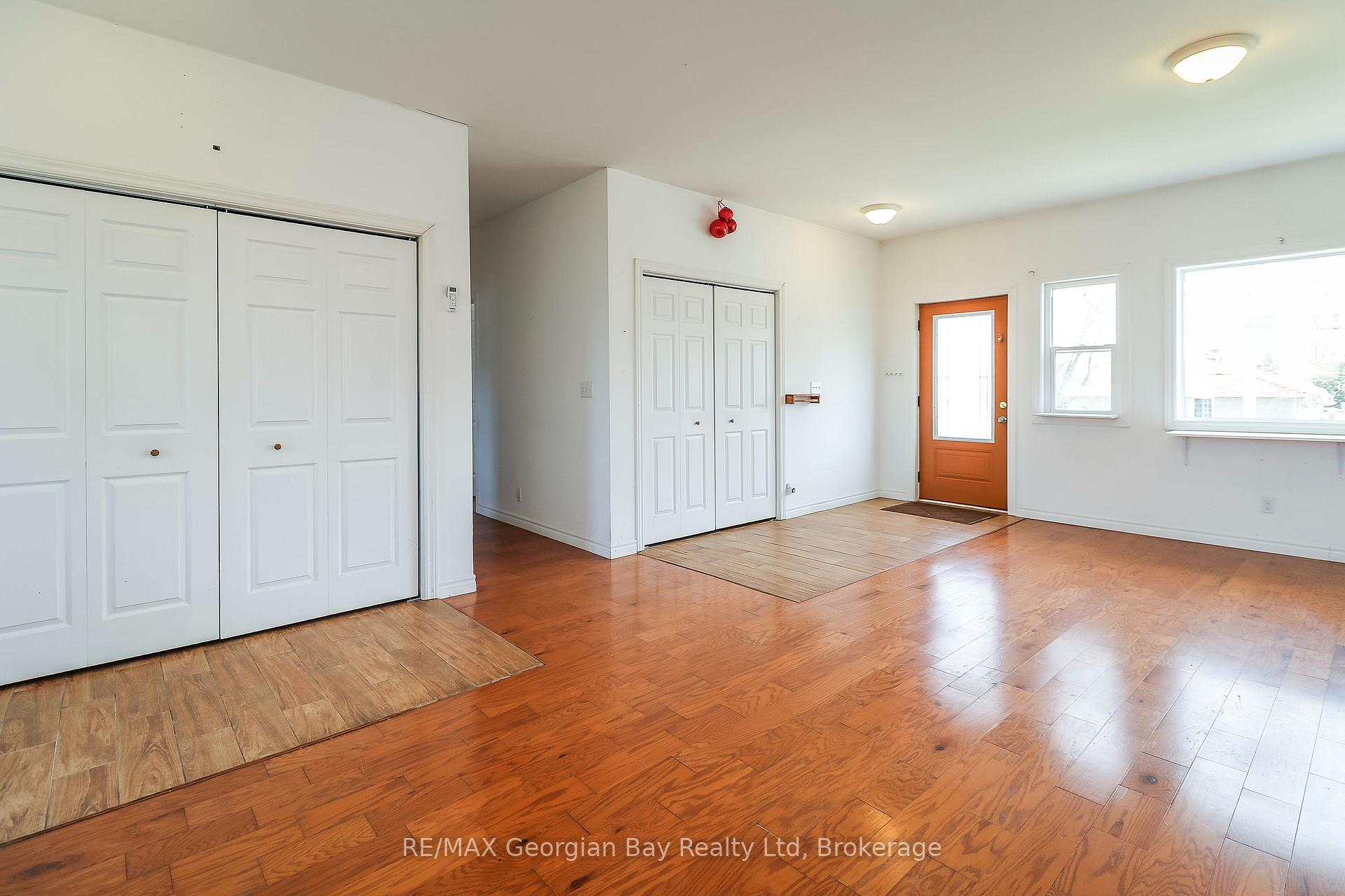 Photo 8 of 282 Norene Street, Midland — HOMEH