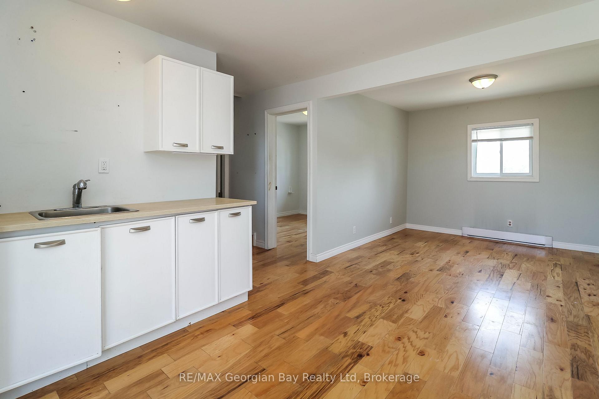 Photo 16 of 282 Norene Street, Midland — HOMEH