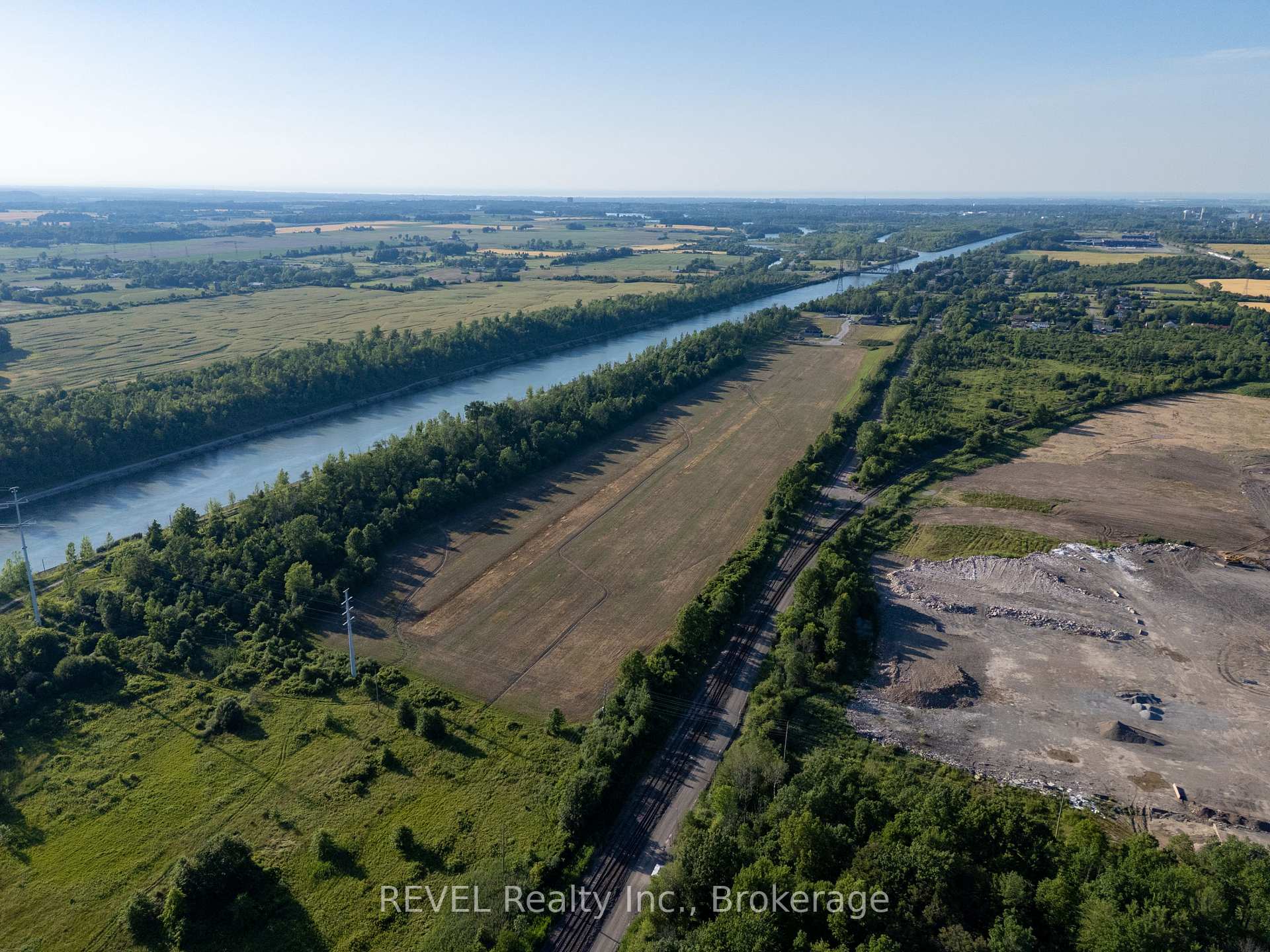 Photo 46 of 20 Anchor Road, Thorold, Port Robinson — HOMEH