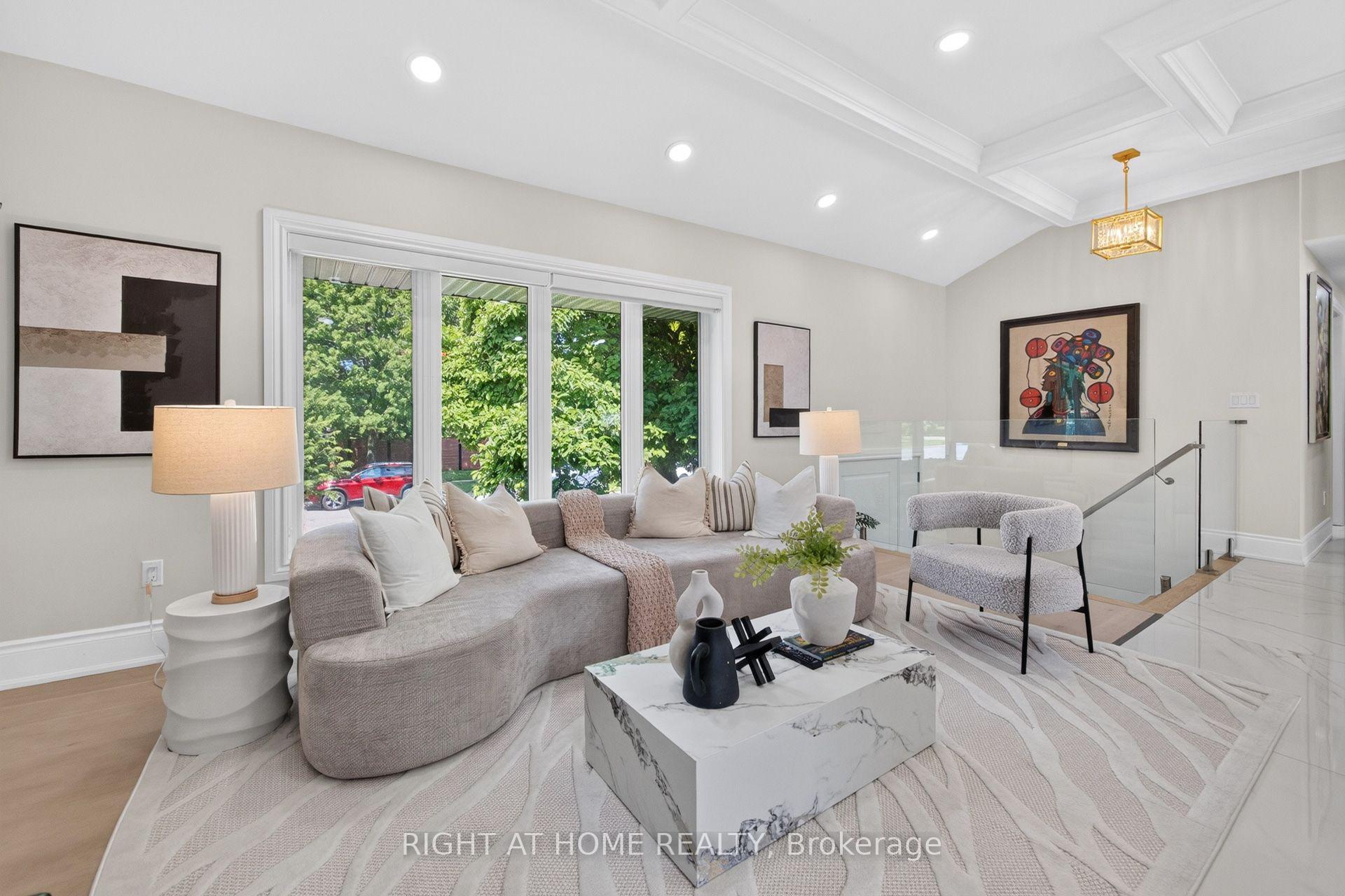 Photo 7 of 534 Rosedale Crescent, Burlington, Roseland — HOMEH