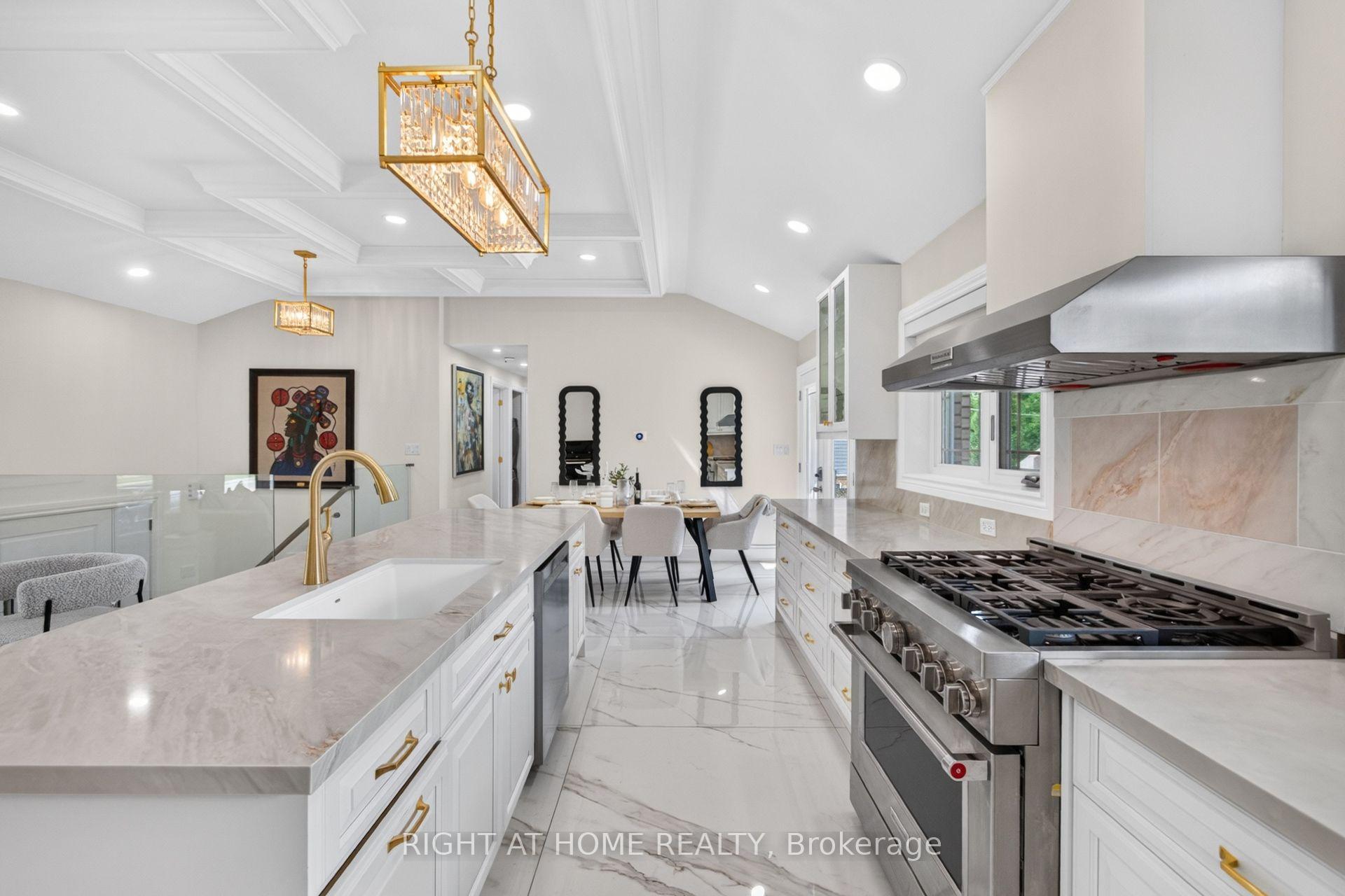 Photo 17 of 534 Rosedale Crescent, Burlington, Roseland — HOMEH