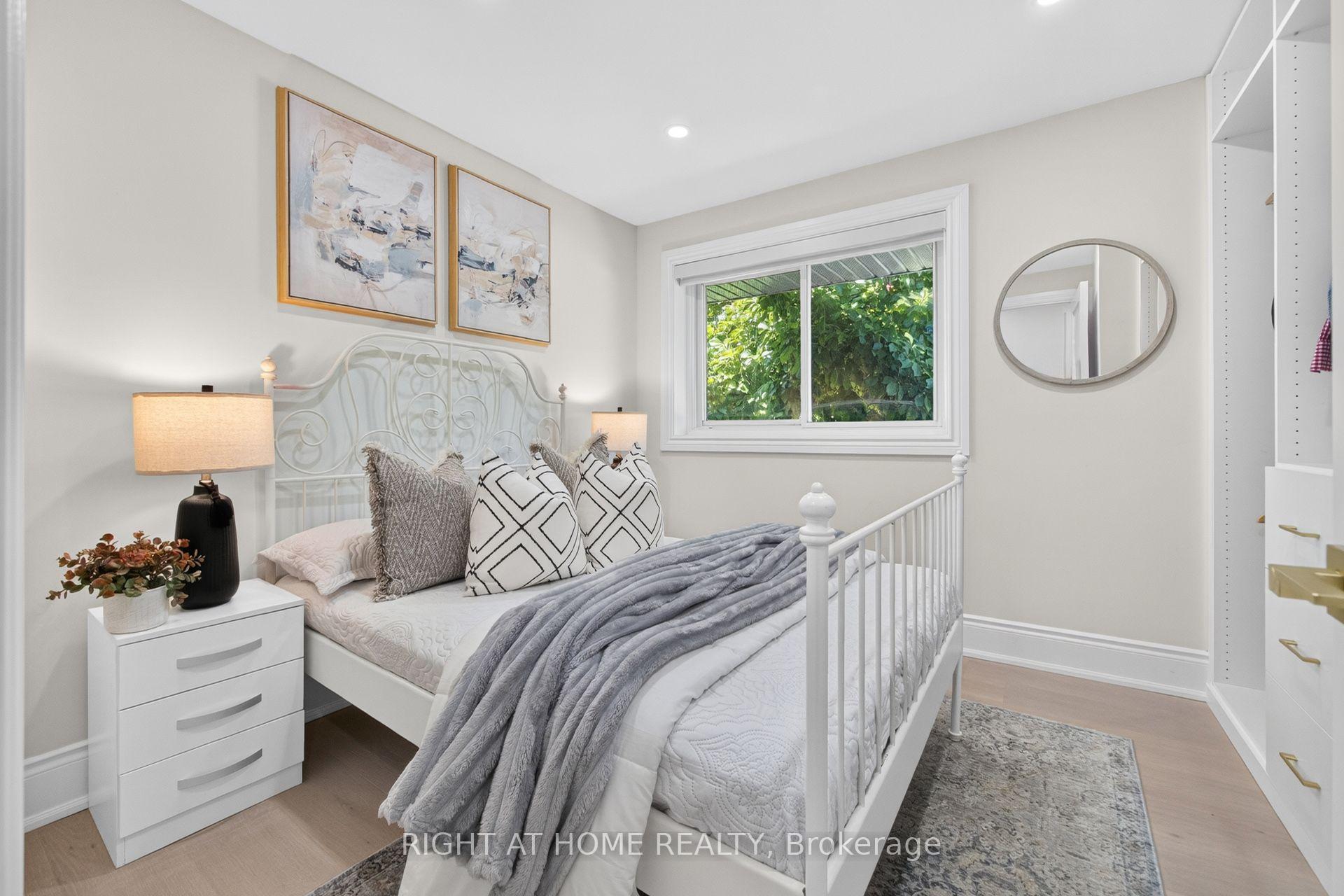 Photo 21 of 534 Rosedale Crescent, Burlington, Roseland — HOMEH
