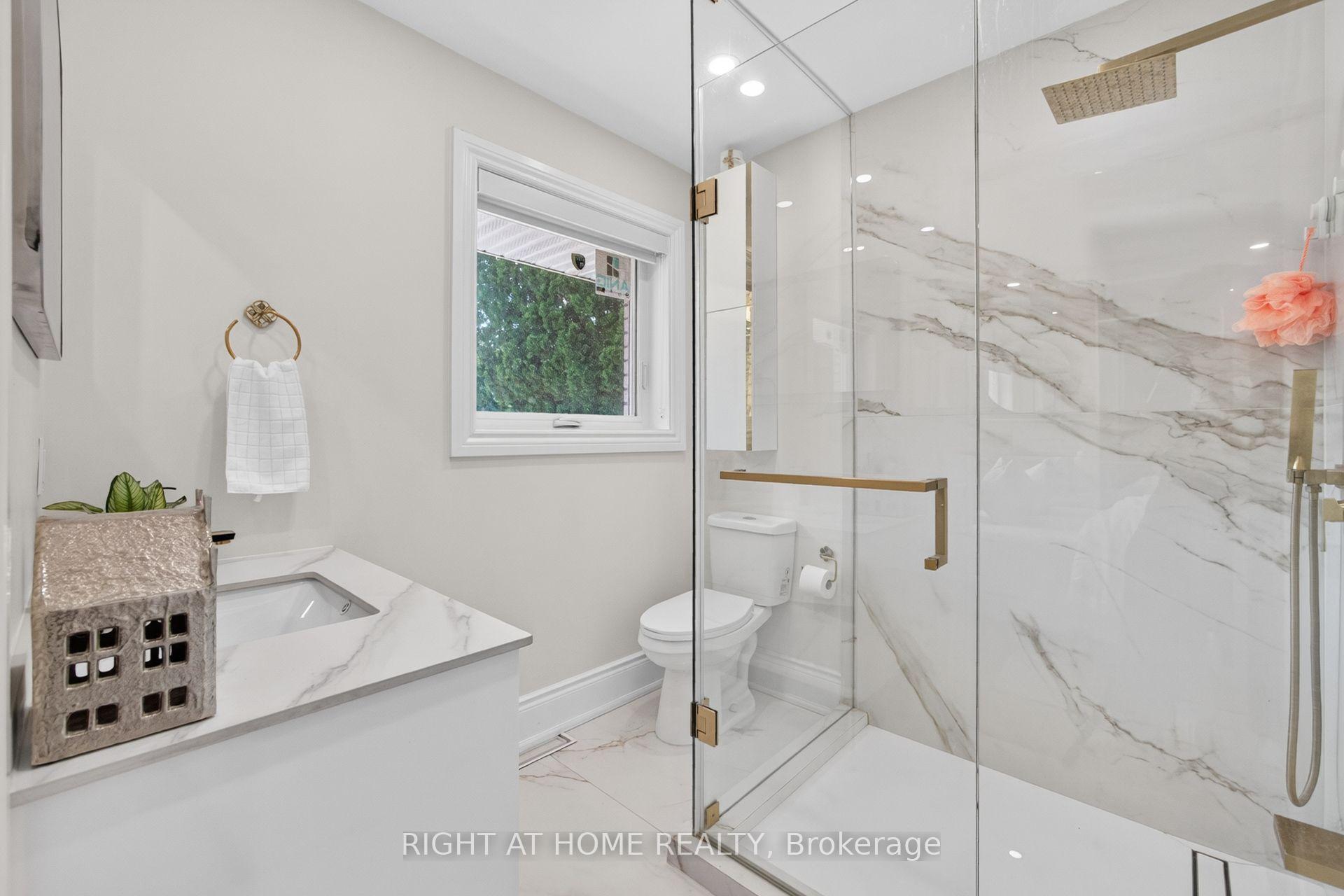 Photo 26 of 534 Rosedale Crescent, Burlington, Roseland — HOMEH