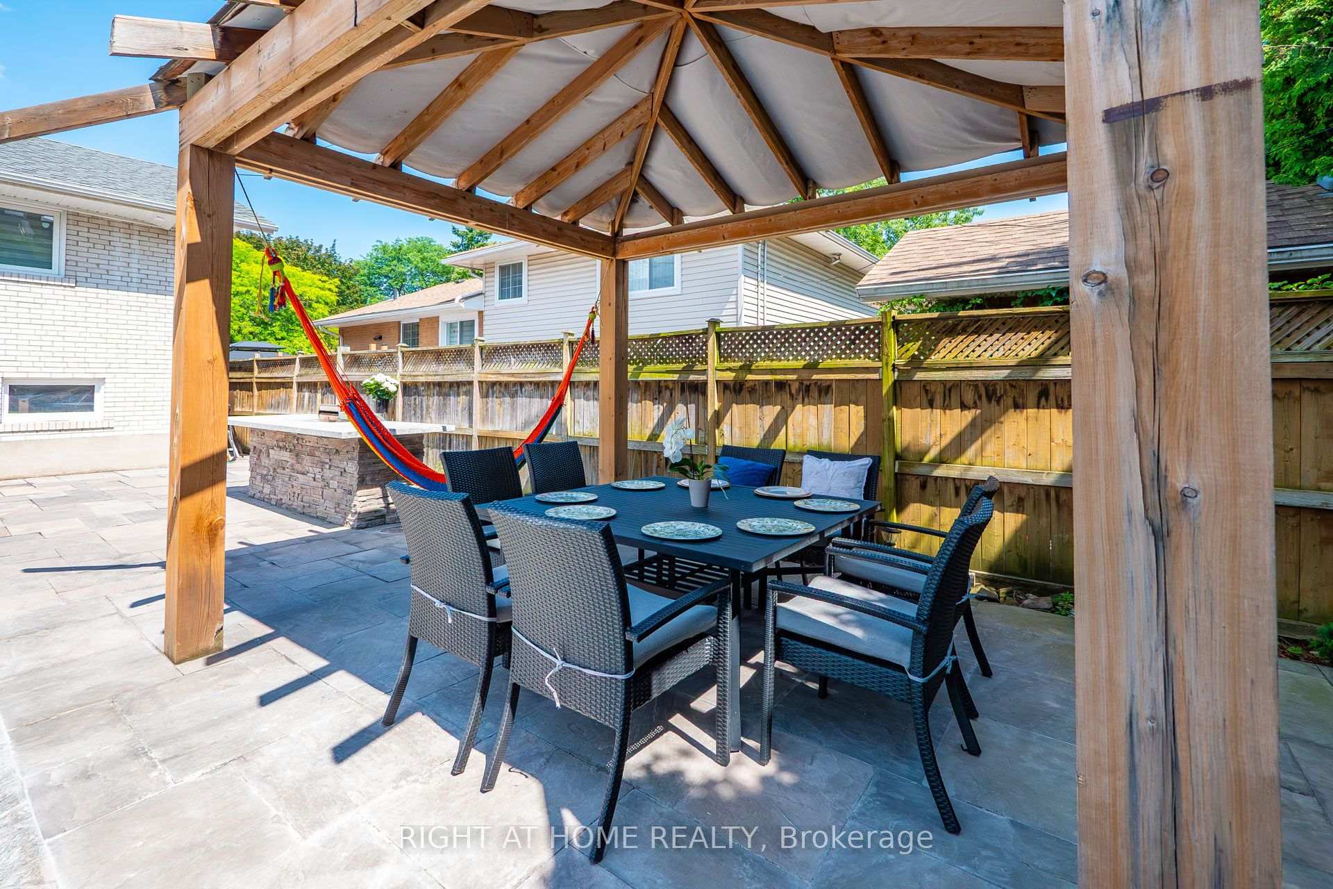 Photo 47 of 534 Rosedale Crescent, Burlington, Roseland — HOMEH